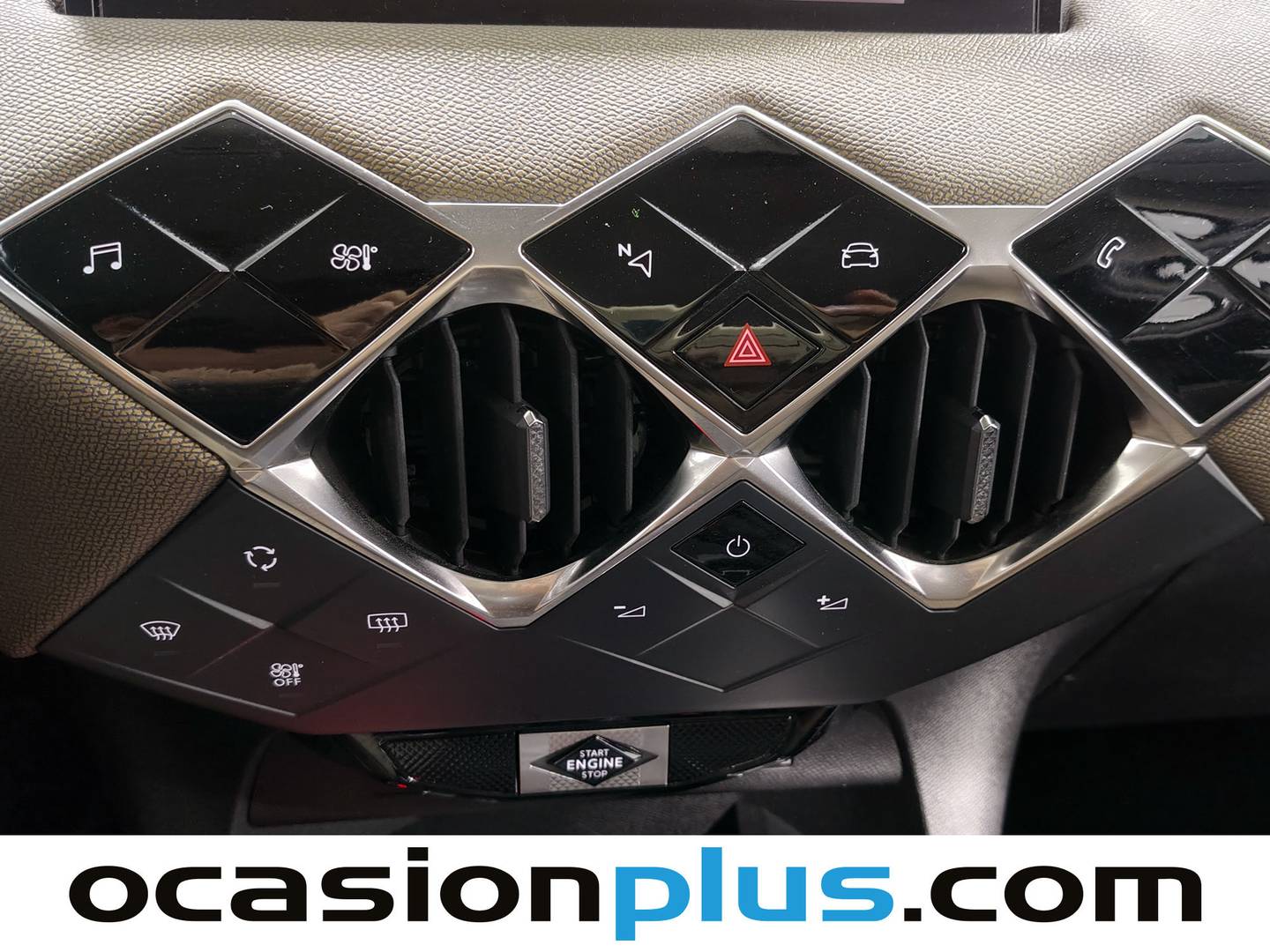 Extras del DS DS 3 Crossback DS DS3 Crossback BlueHDi 100 So Chic (100 CV)