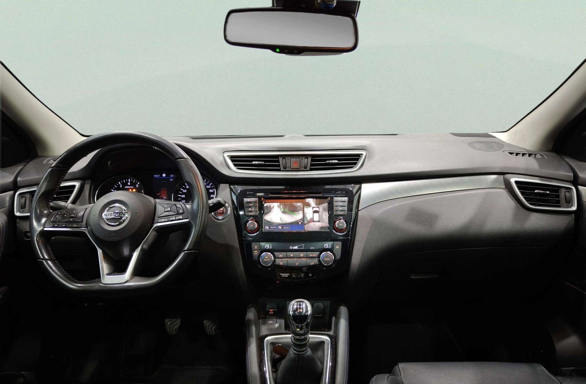 Nissan Qashqai DIG-T 140 Tekna 4x2 - foto 7