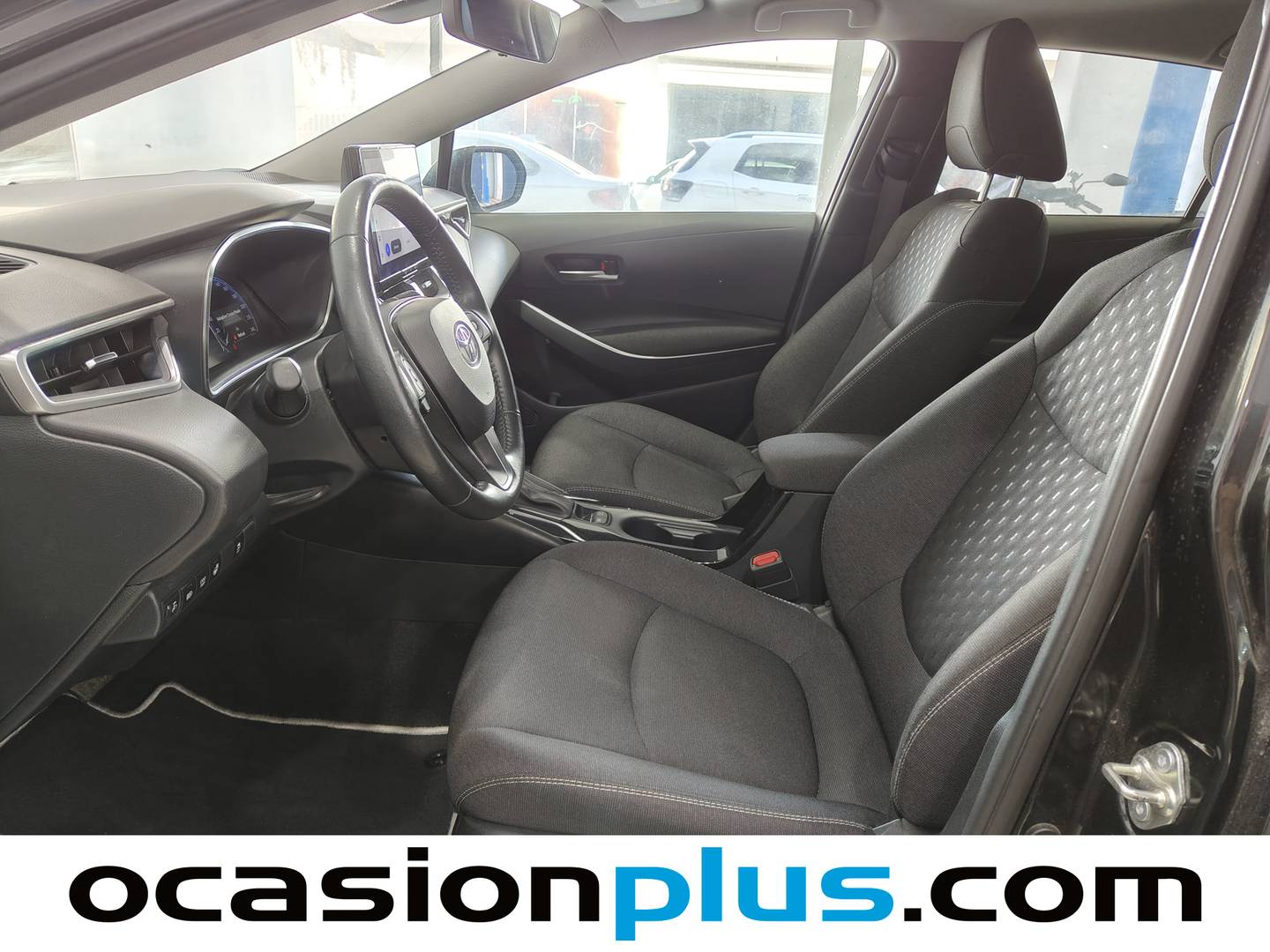 Foto asientos delanteros Toyota Corolla Toyota Corolla 140H Style (140 CV)