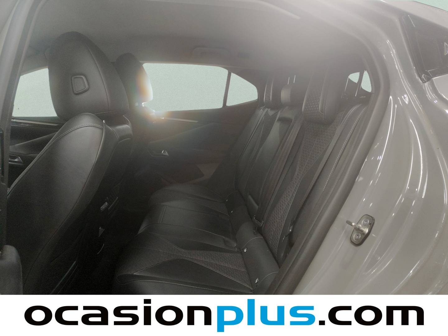 Foto DS DS 4 DS DS4 BlueHDi 130 Trocadero Auto (130 CV)