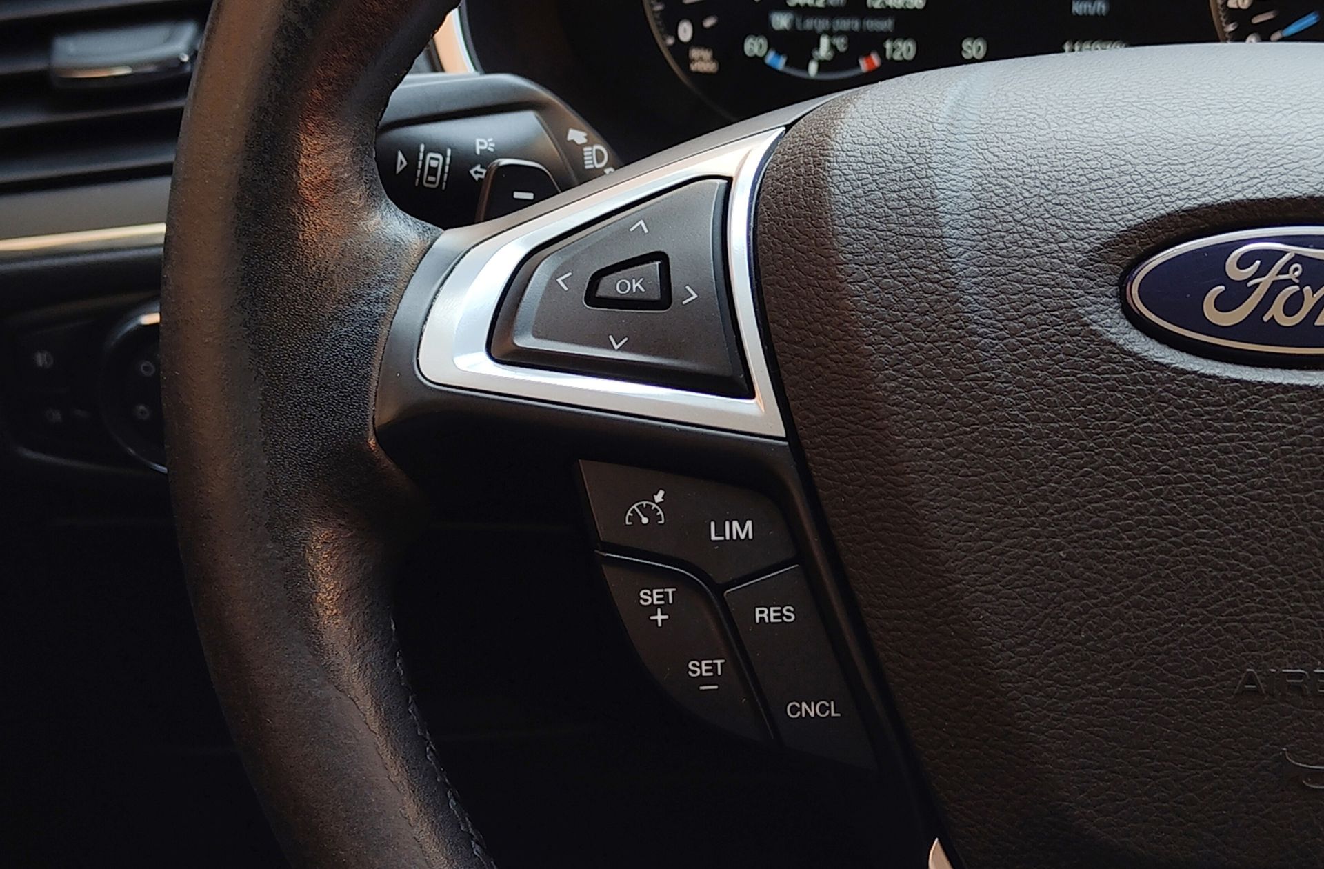 Ford S-Max 2.0 TDCi Titanium PowerShift 7 plazas - foto 28