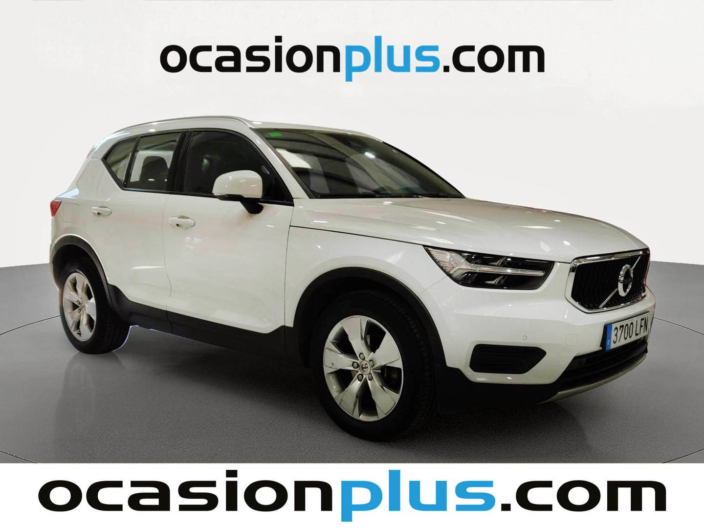 Foto delantera Volvo XC40 Volvo XC40 D3 Business Plus Auto (150 CV) derecha