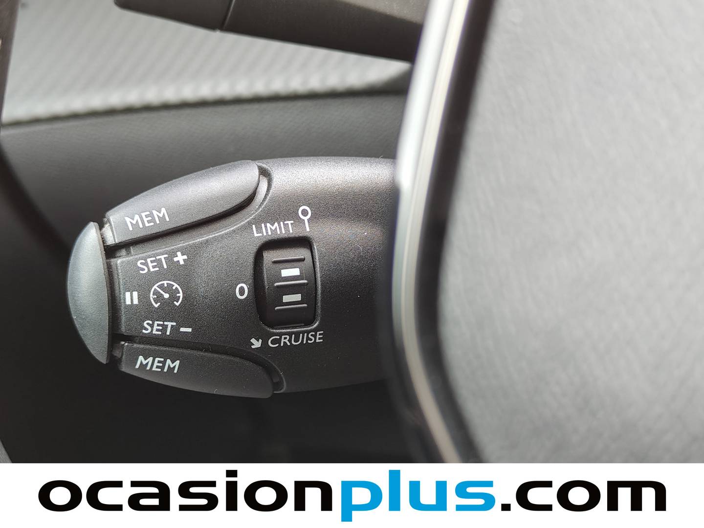 Foto Peugeot 208 Peugeot 208 PureTech 100 Allure (100 CV)