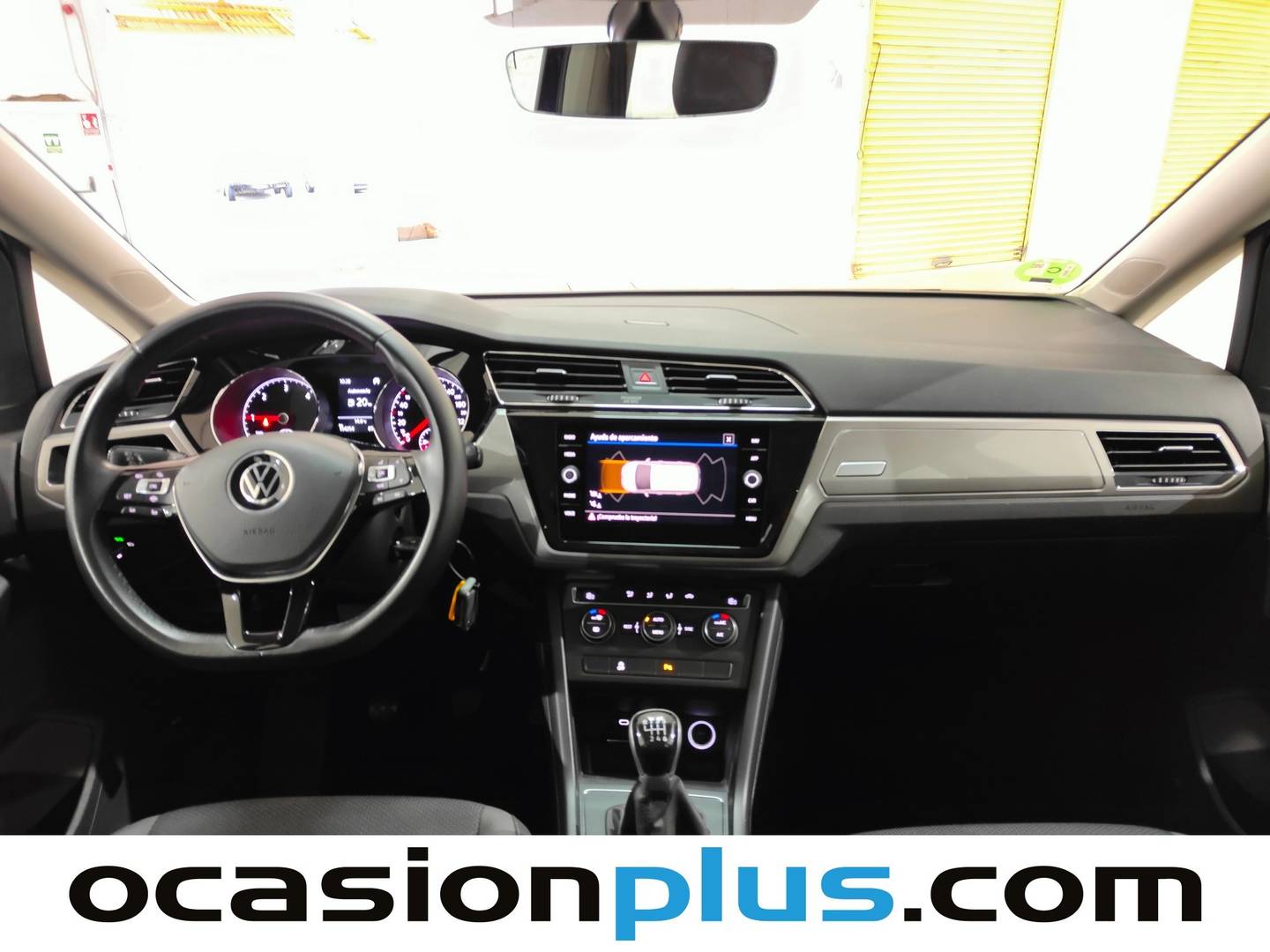 Foto Volkswagen Touran Volkswagen Touran Business 2.0 TDI (122 CV)