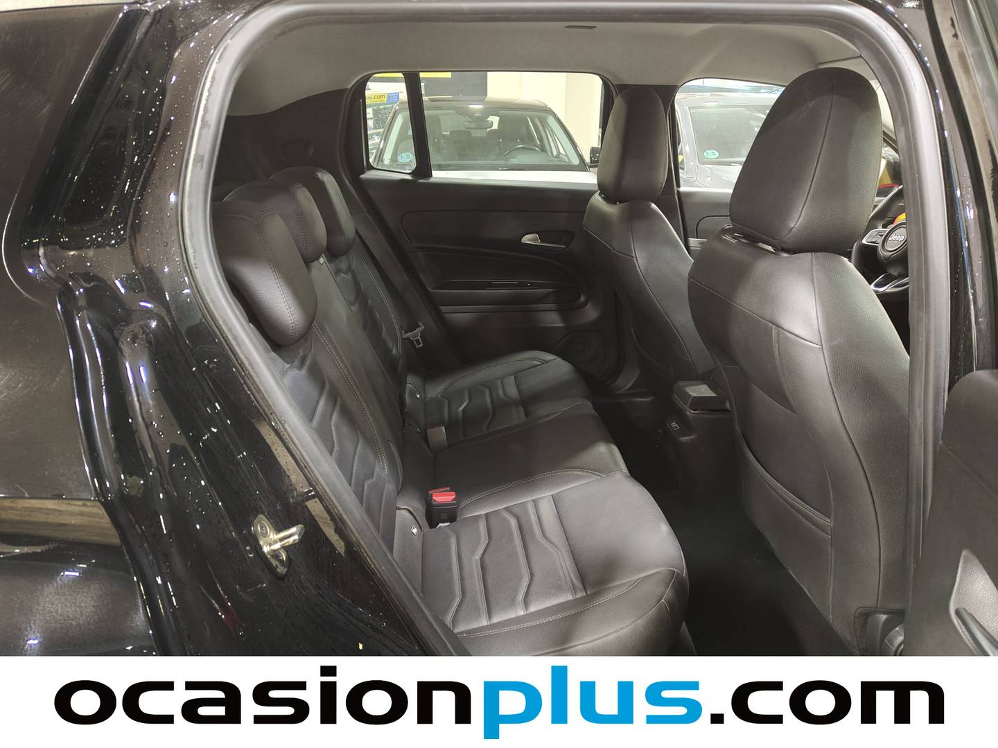 Foto Jeep Avenger Jeep Avenger 1.2 G Summit (100 CV)