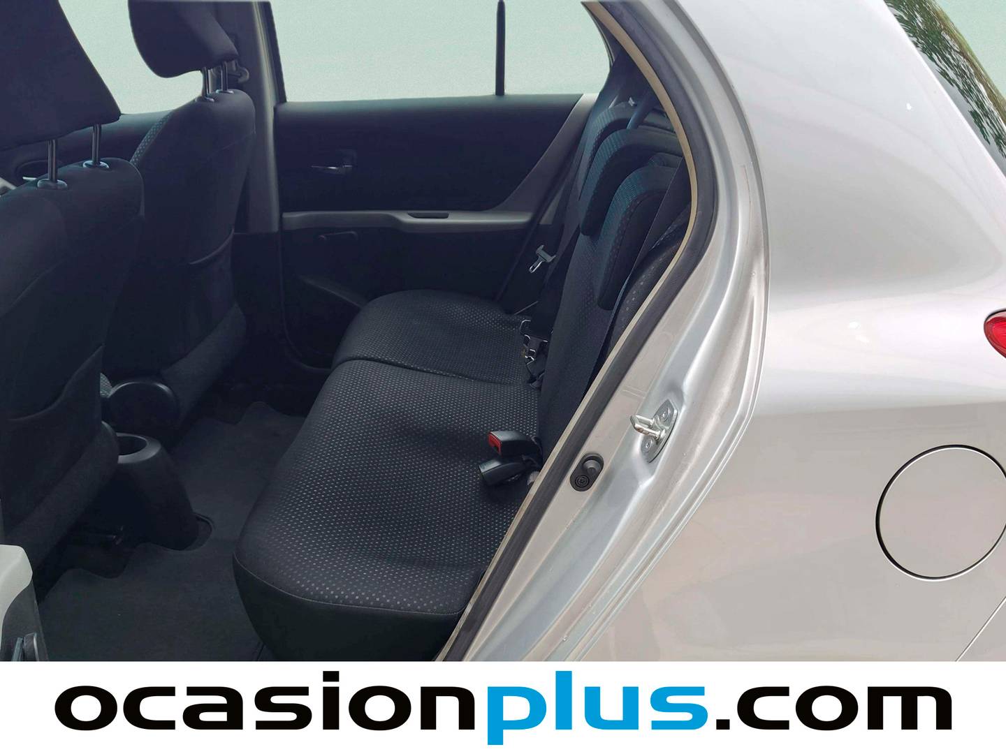 Foto asientos traseros Toyota Yaris Toyota Yaris 1.0 VVT-i TS (69 CV)