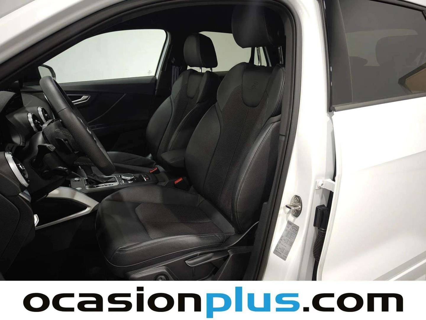 Foto asientos delanteros Audi Q2 Audi Q2 Black line 35 TFSI (150 CV) S tronic