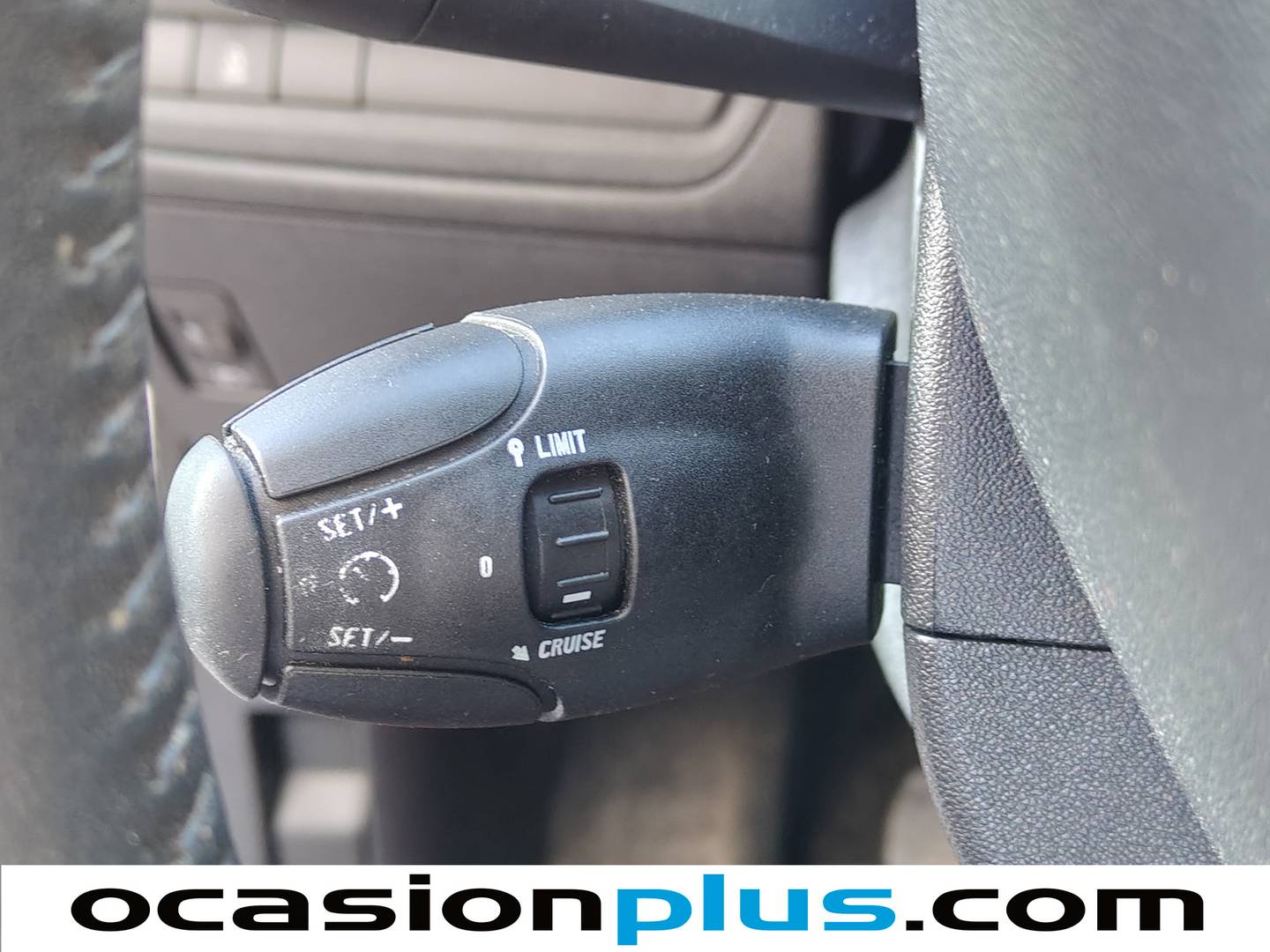 Peugeot 2008 Peugeot 2008 VTI 82 Active (82 CV) seminuevo