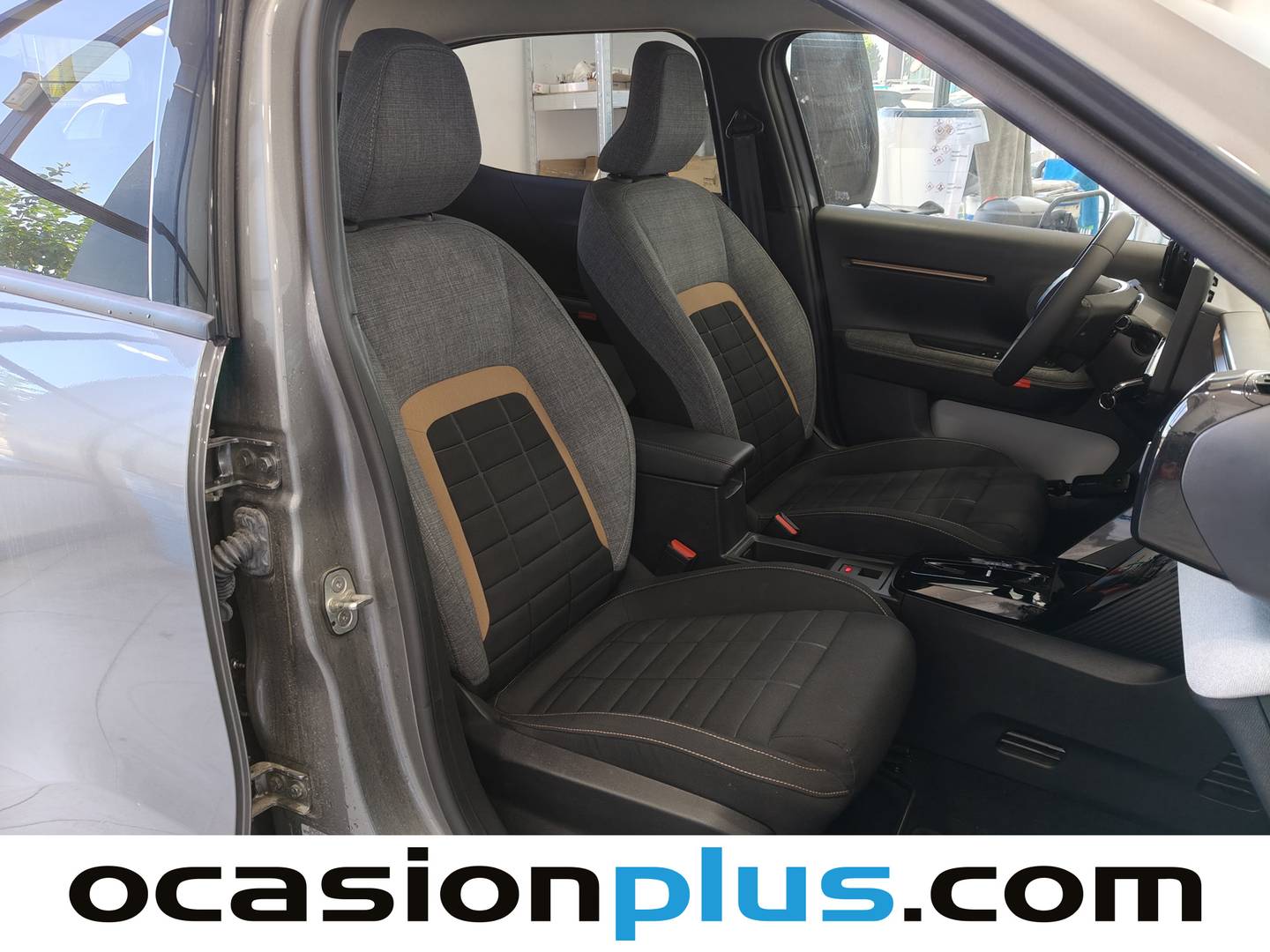 Citroën C3 Aircross Citroën C3 Aircross Hybrid 145 Plus e-DCS6 (145 CV) híbrido