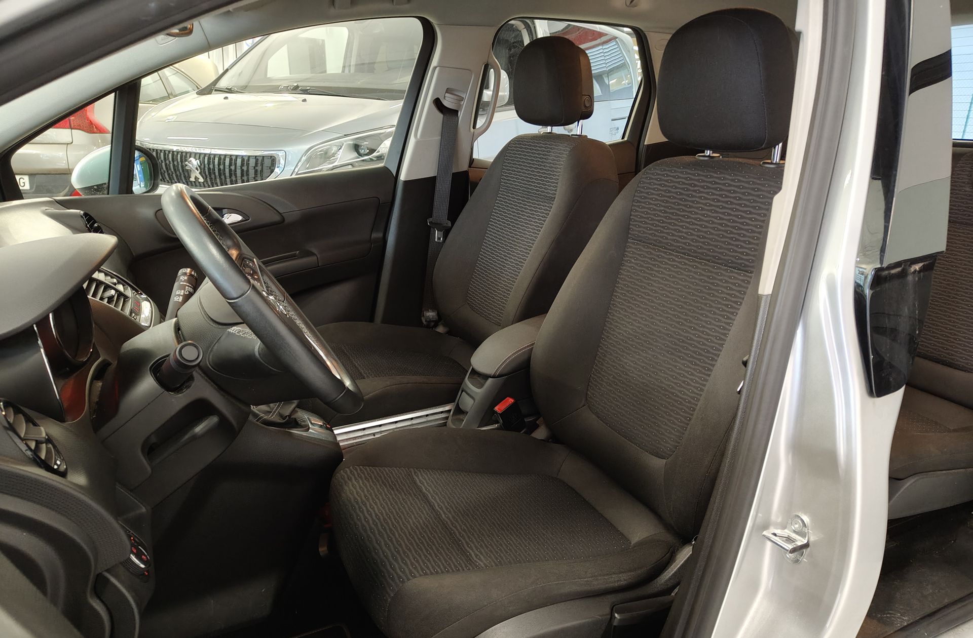 Opel Meriva 1.4 NEL Selective - foto 7
