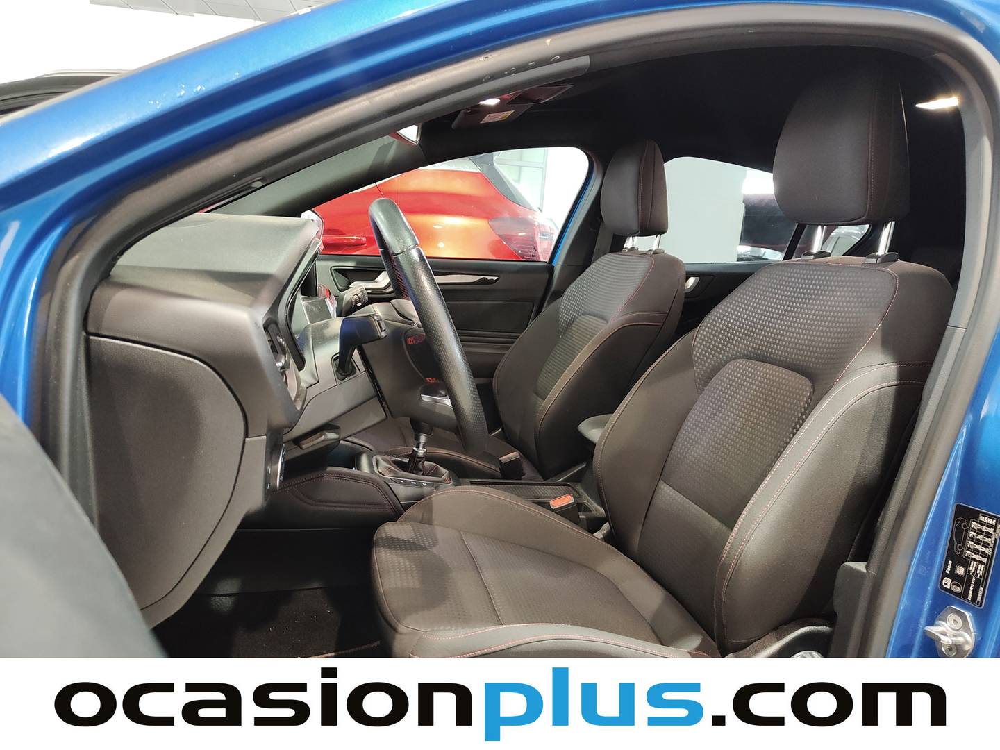 Foto asientos delanteros Ford Focus Ford Focus 1.0 Ecoboost MHEV ST-Line (125 CV)