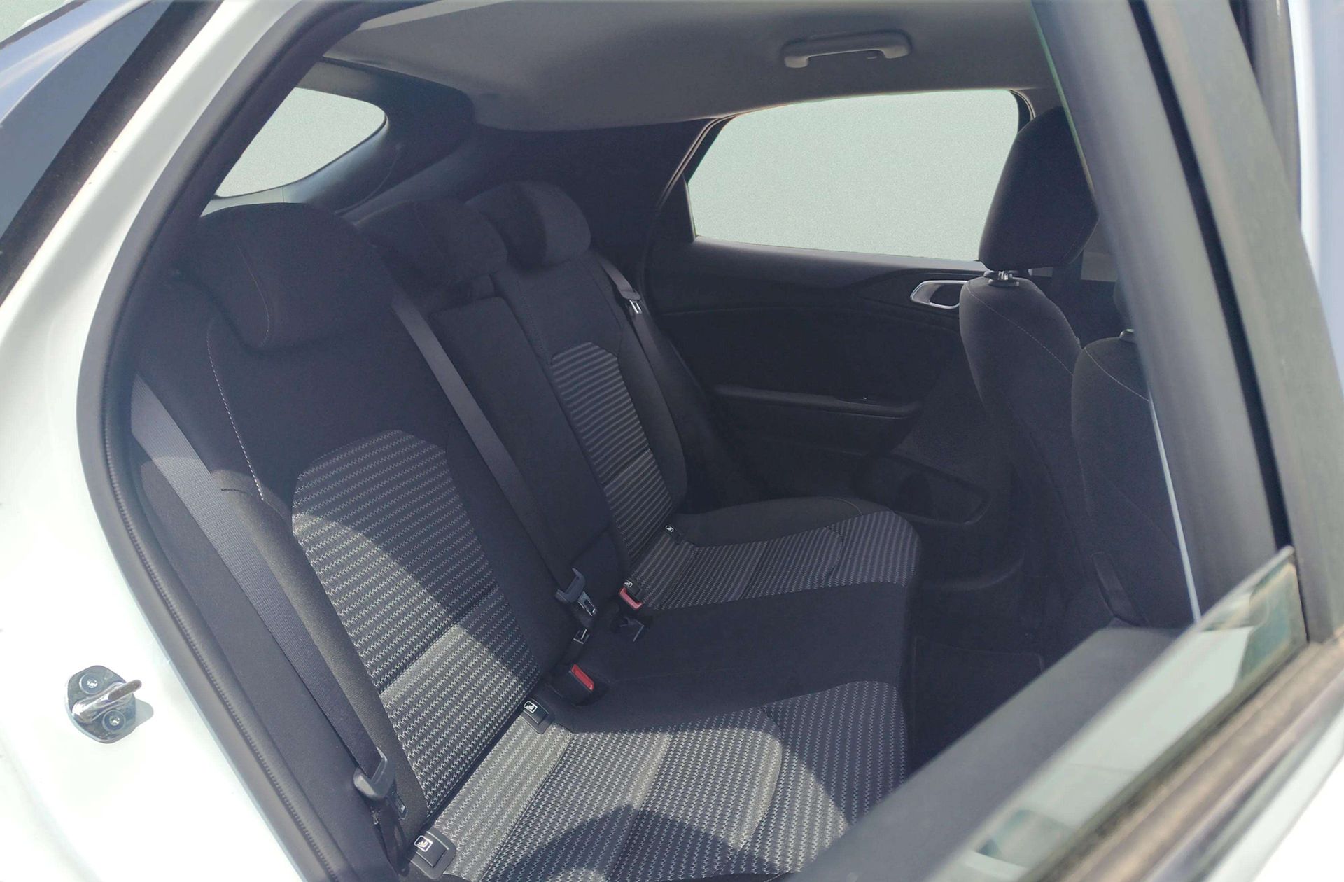 Kia XCeed 1.0 T-GDi Drive - foto 16