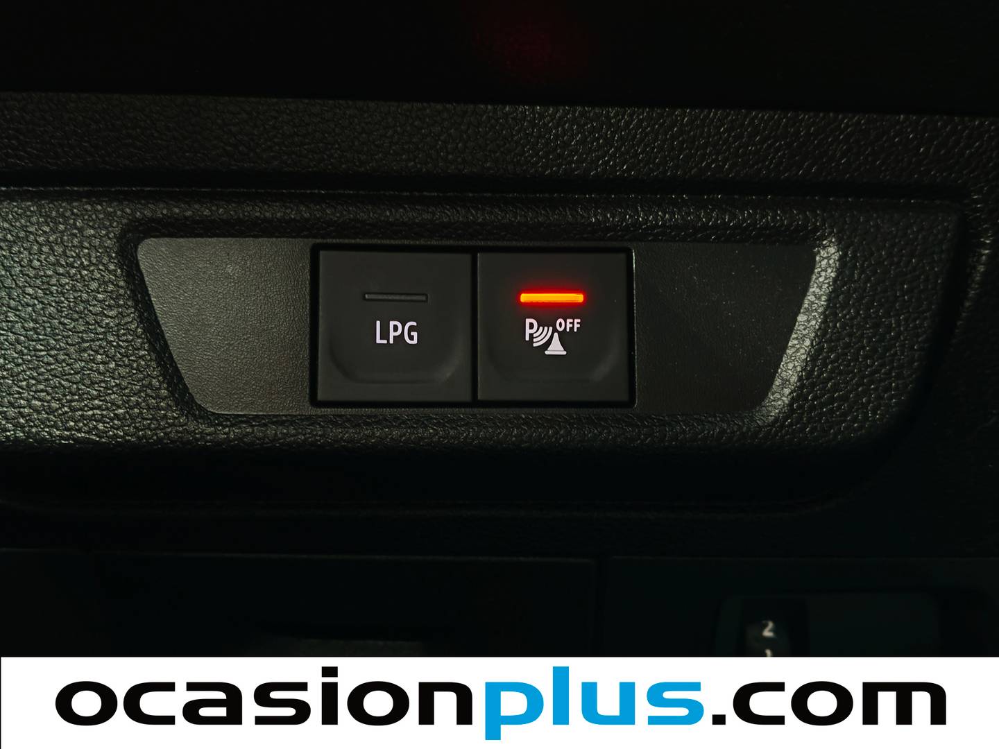 Equipamiento del Dacia Sandero Dacia Sandero Stepway Essential ECO-G (101 CV)