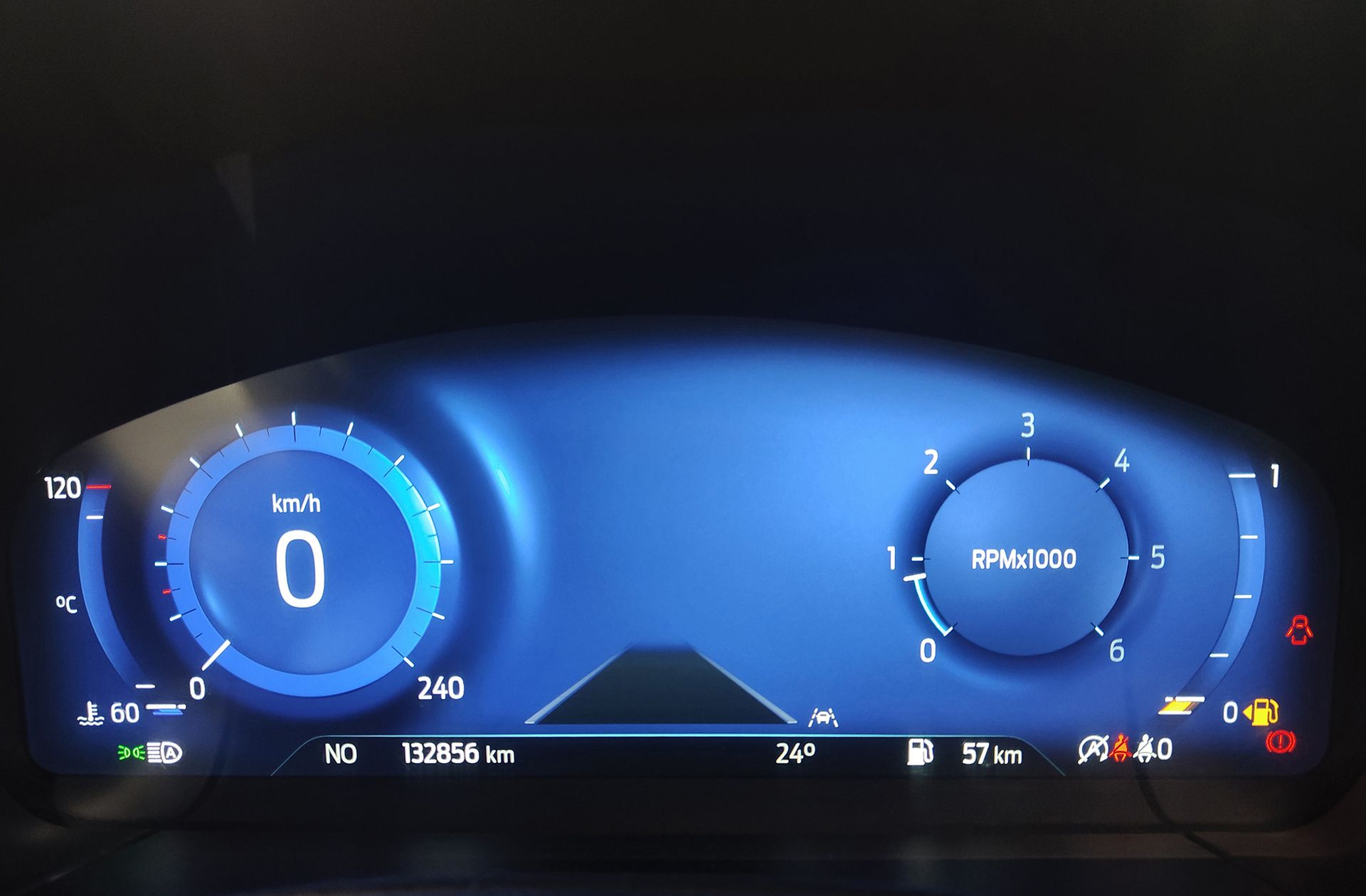 Ford Kuga 1.5 EcoBlue ST-Line - foto 24