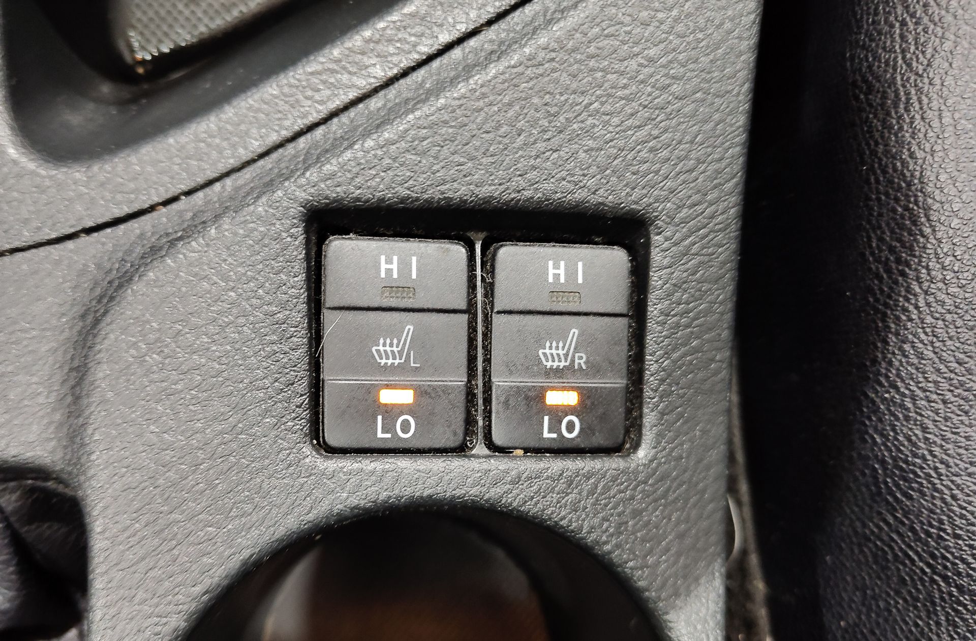 Toyota Auris Hybrid Advance - foto 8