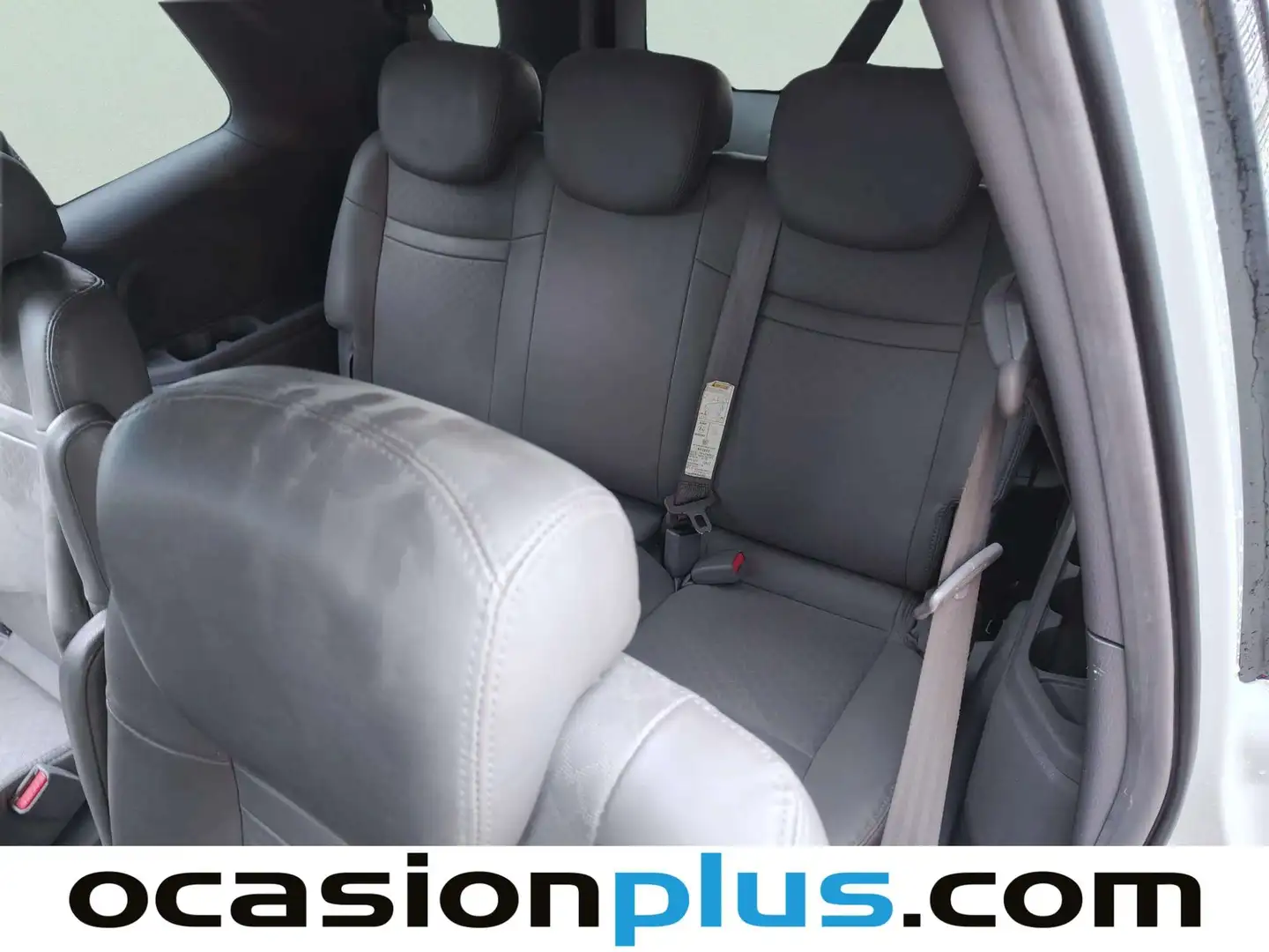 Foto SsangYong Rodius Ssangyong Rodius D22T Limited Auto (178 CV) 7 plazas