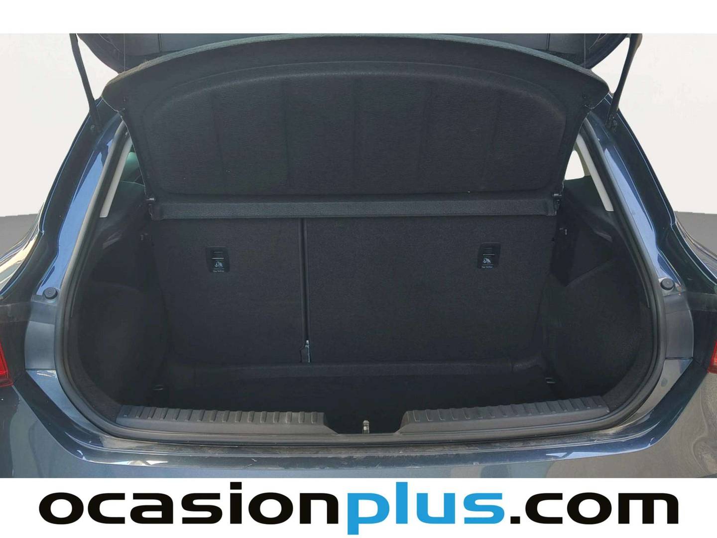 Fotos maletero Seat León Seat León 1.5 eTSI Style XL DSG (116 CV)
