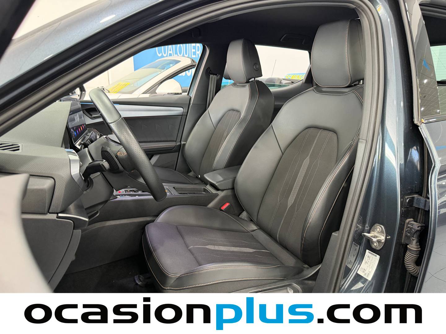 Foto asientos delanteros Cupra León Cupra León 1.5 eTSI DSG (150 CV)