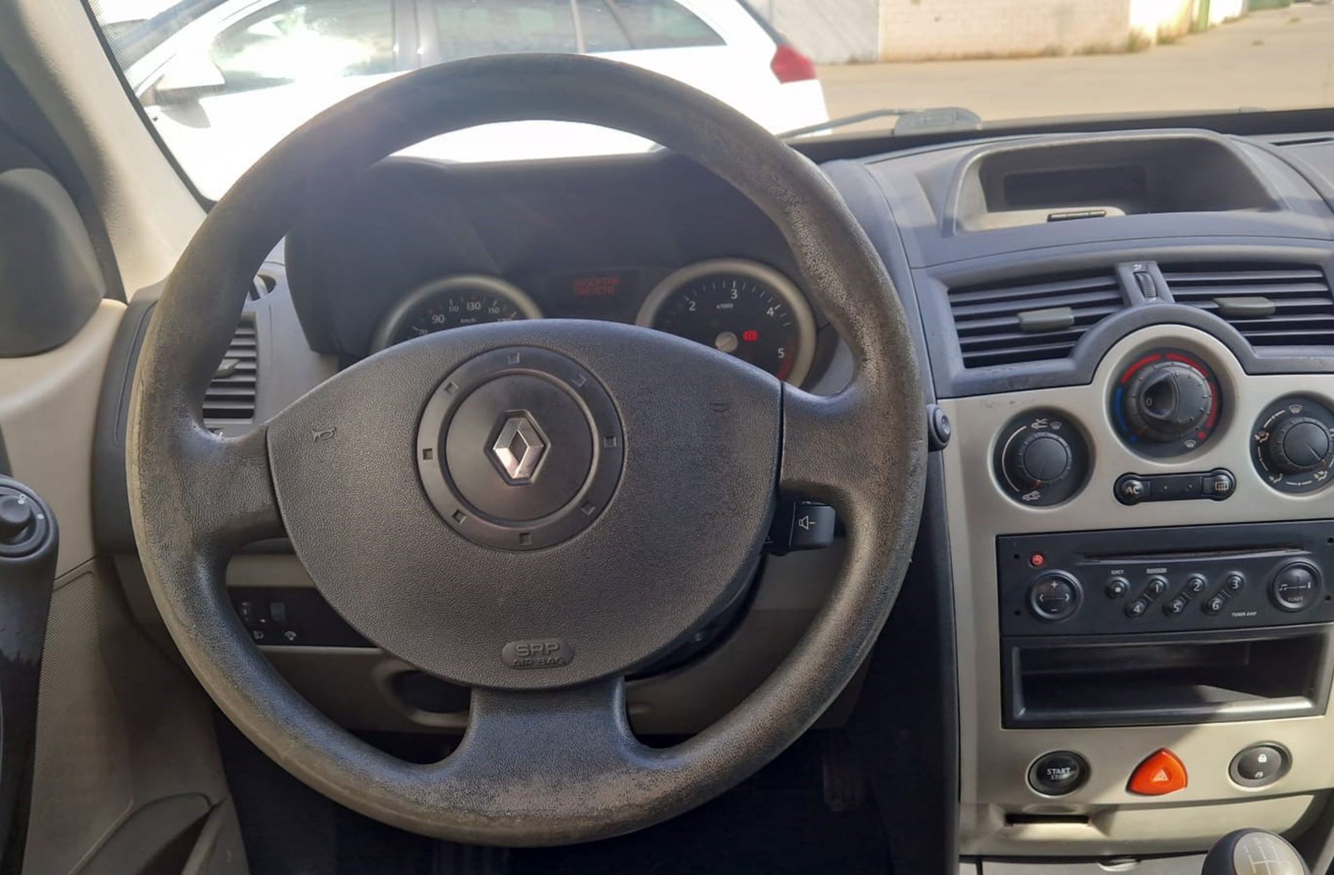 Renault Mégane 1.9 dCi Confort Expression - foto 17