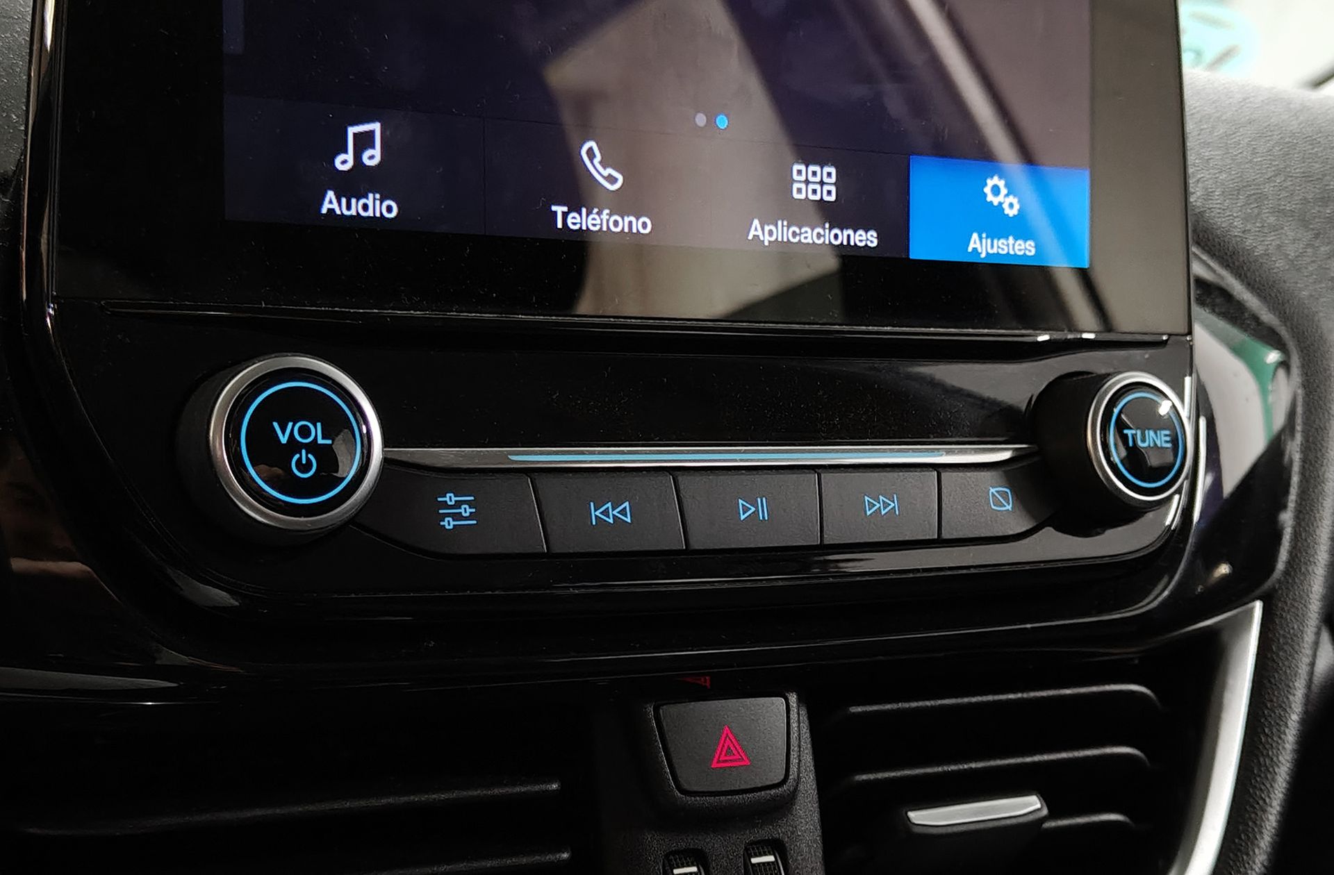 Ford Fiesta 1.0 EcoBoost Trend+ - foto 31