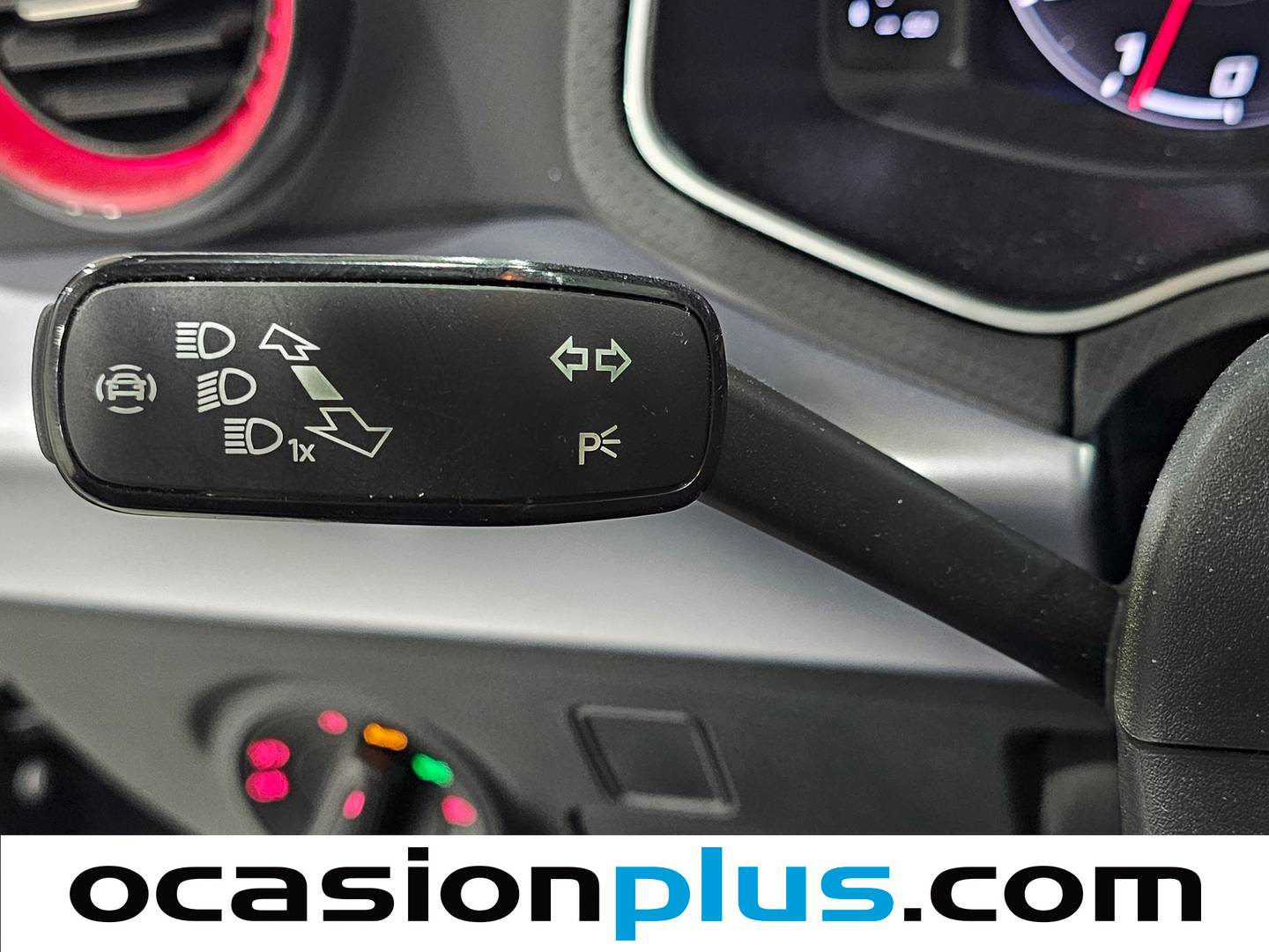 Foto Seat Arona SEAT Arona 1.5 TSI FR XL DSG (150 CV)