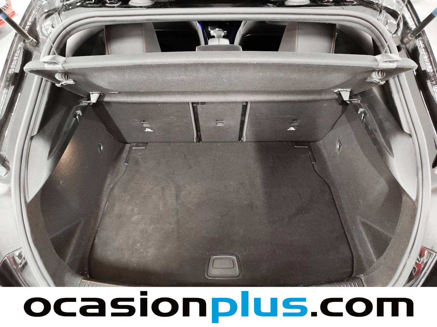 Fotos maletero Mercedes Clase A Mercedes-Benz Clase A Clase A 200 d (150 CV)