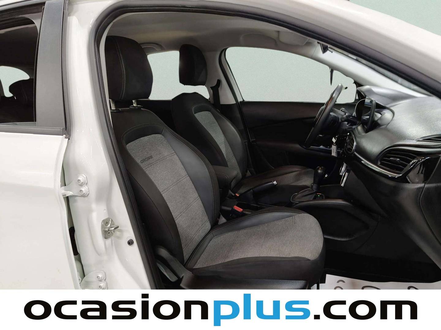 Fiat Tipo Fiat Tipo 1.5 Hybrid Cross DCT (130 CV) híbrido