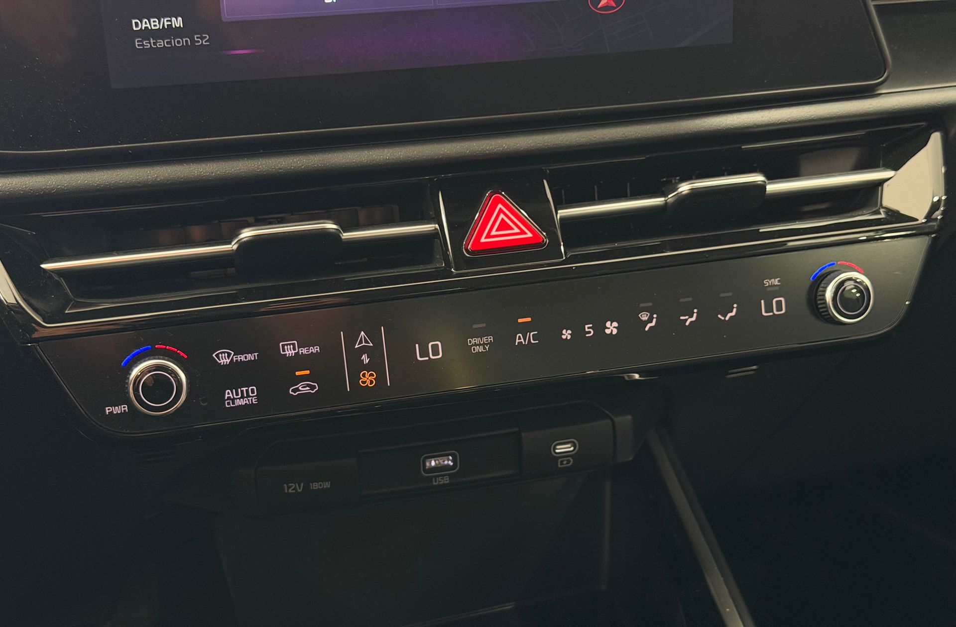 Kia Niro 1.6 GDi HEV Concept - foto 29