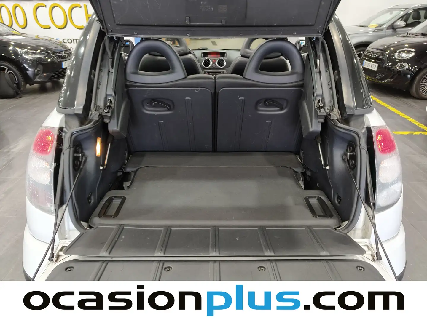 Foto Citroën C3 Pluriel Citroen C3 Pluriel 1.4i cabrio Cool (75 CV)