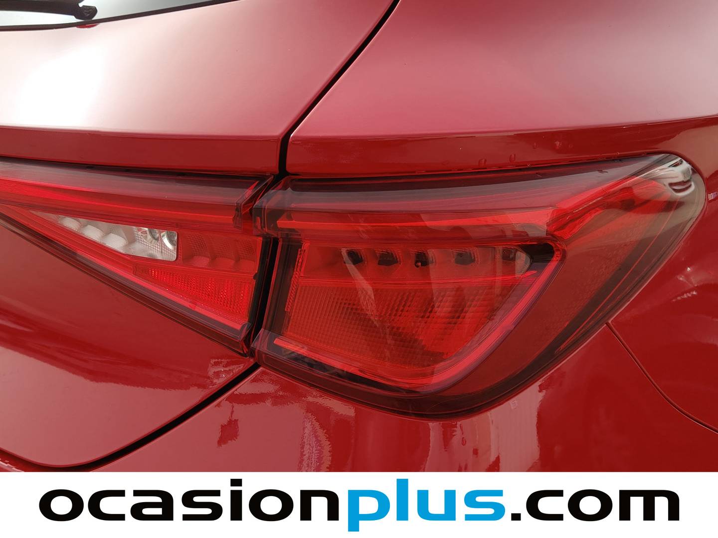 Seat León Seat León 1.0 eTSI S&S Style Go DSG (110 CV) al mejor precio