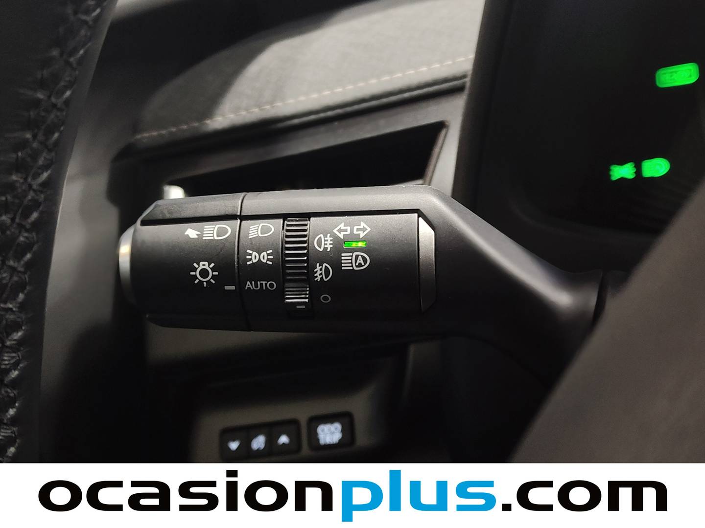 Foto Lexus UX Lexus UX 250h Premium (184 CV)