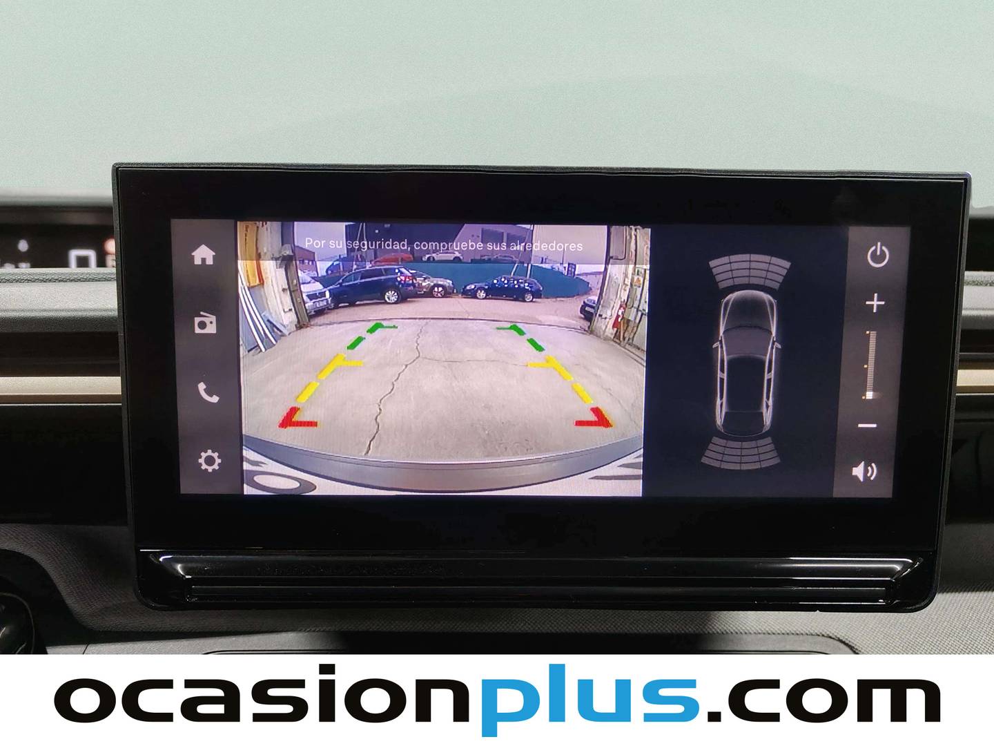 Extras y acabados del Citroën C3 Aircross Citroën C3 Aircross Hybrid 145 Plus e-DCS6 (145 CV)