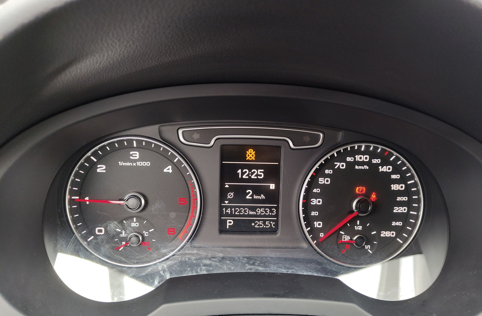 Audi Q3 Ambition 2.0 TDI quattro S tronic - foto 34