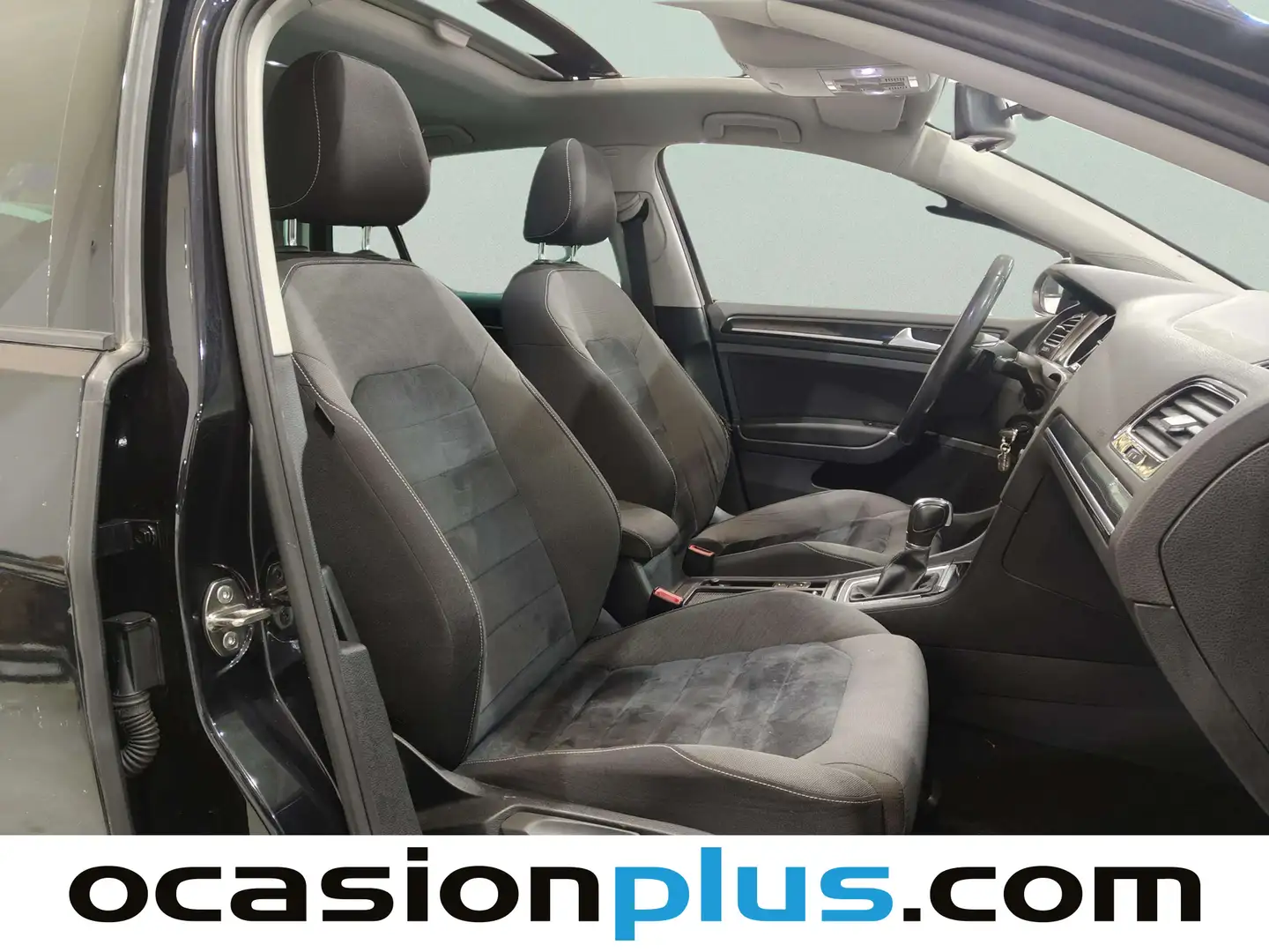 Foto Volkswagen Golf Volkswagen Golf Sport 1.4 TSI BMT ACT Tech (150 CV) DSG Pack R-Line