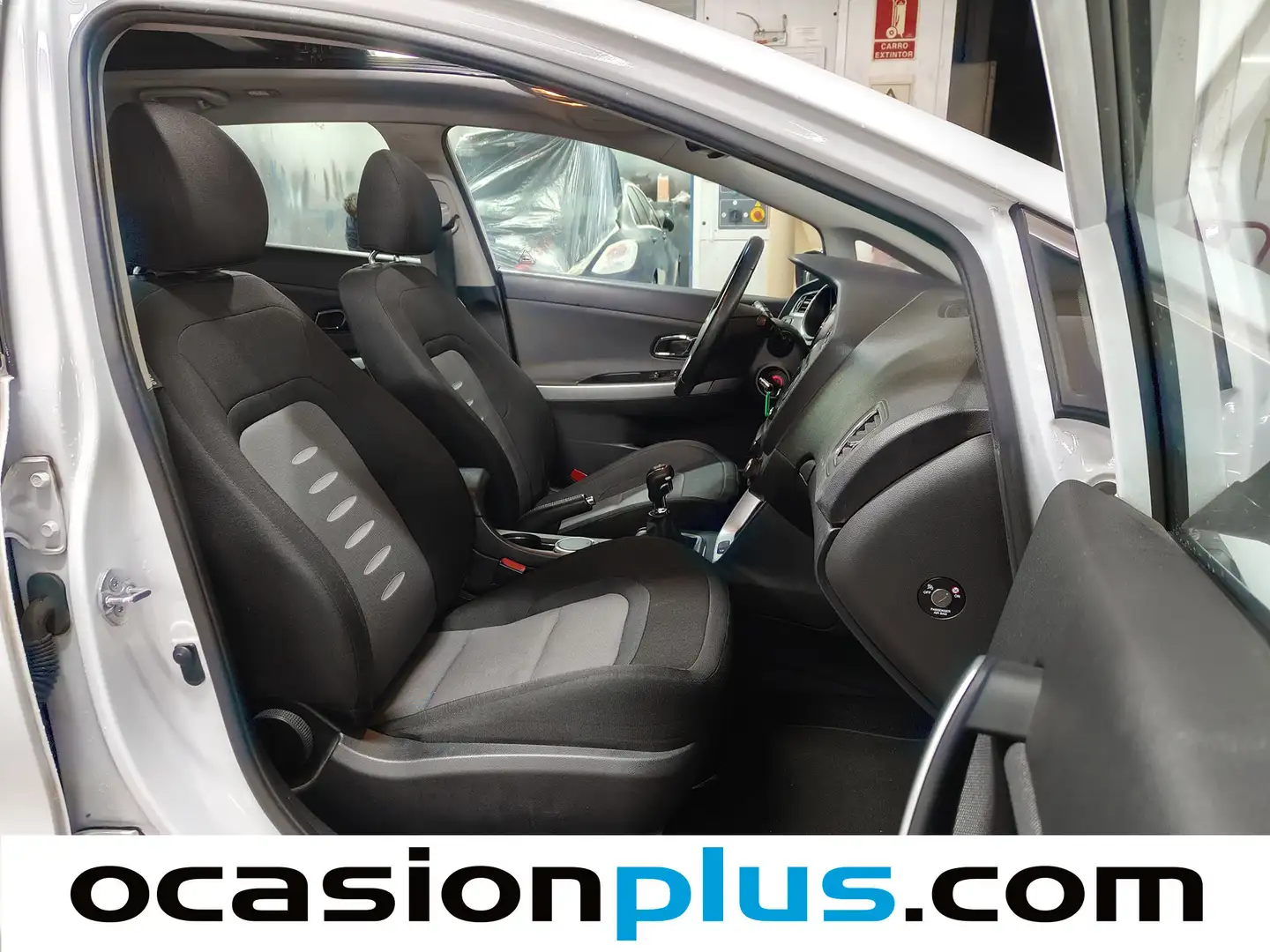 Foto KIA Ceed Kia Ceed 1.6 CRDi VGT Drive (128 CV)