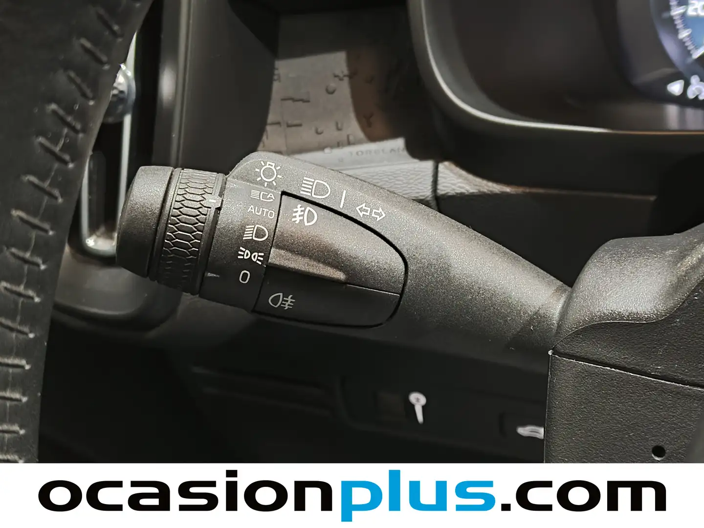 Foto Volvo XC40 Volvo XC40 T2 Momentum Core (129 CV)