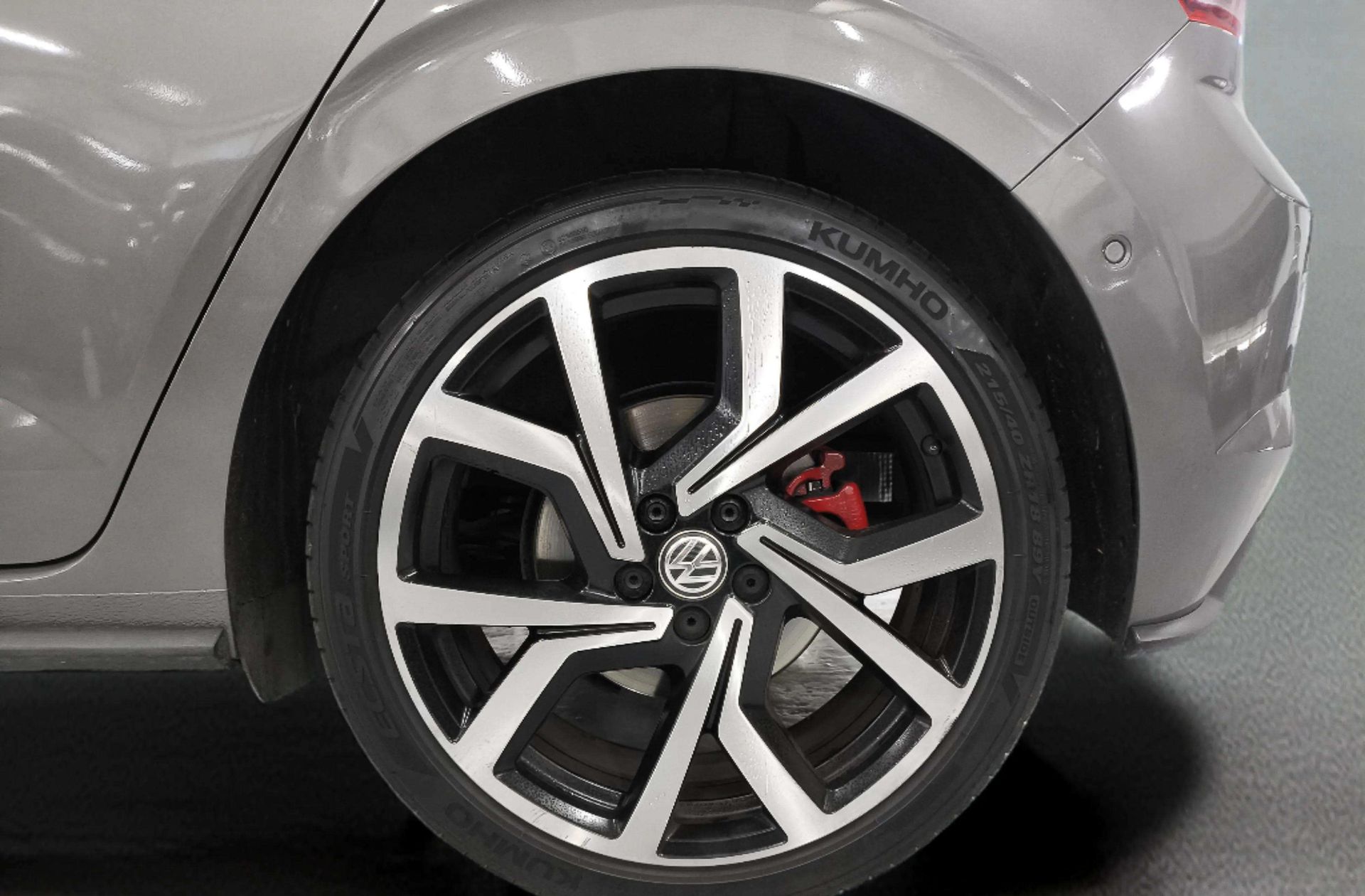 Volkswagen Polo GTI 2.0 TSI DSG - foto 37