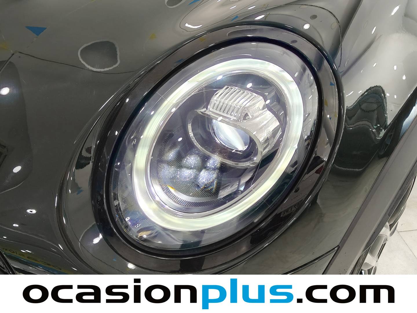 Equipamiento del Mini MINI MINI MINI Cooper Cabrio Cabrio John Cooper Works (231 CV)