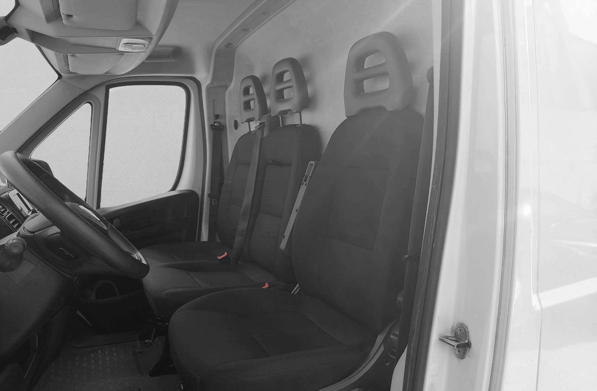 Fiat Ducato Furgon 35 2.2 MultiJet L3H2 - foto 9