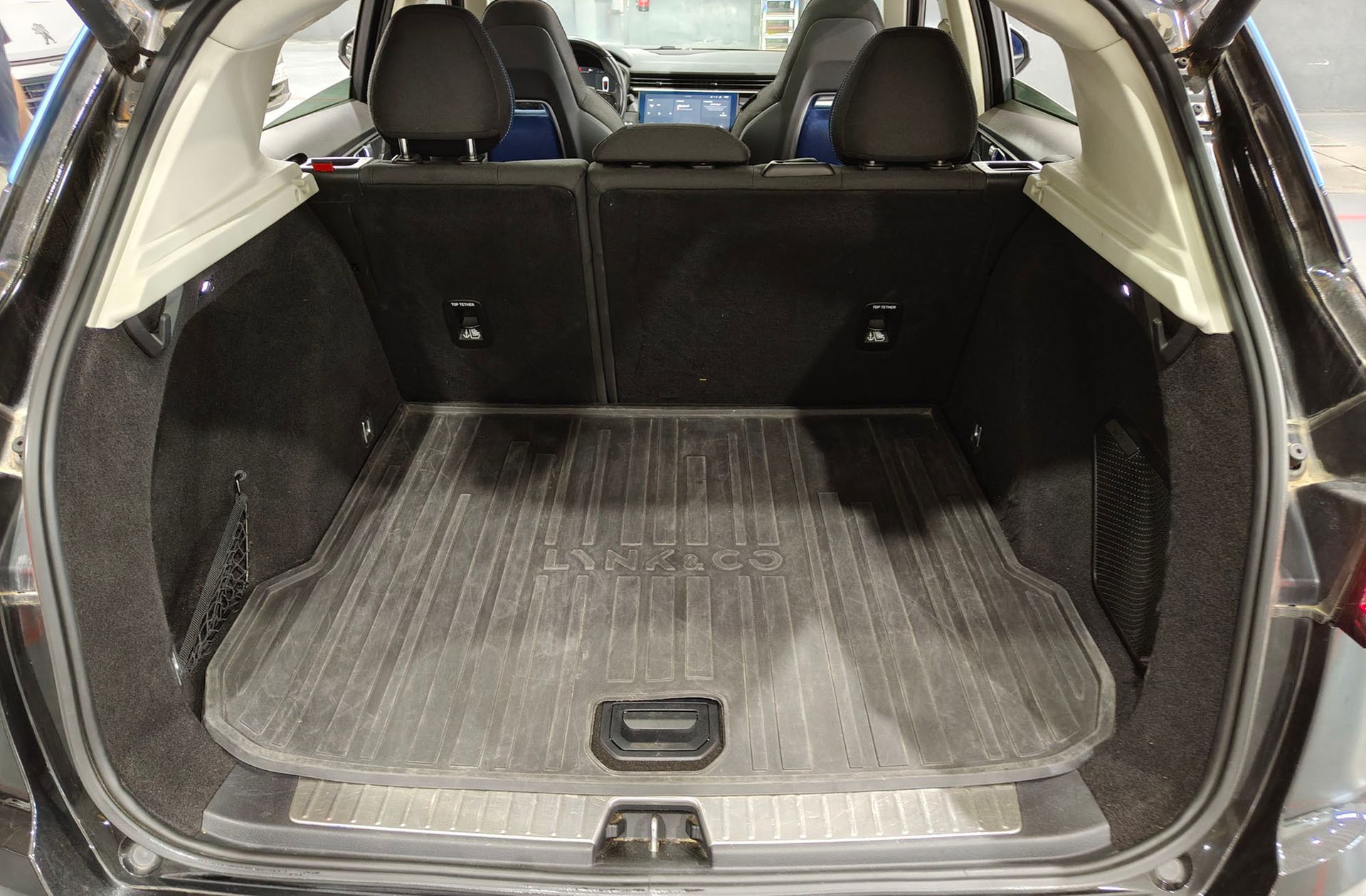 Lynk & Co 01 1.5 PHEV - foto 19