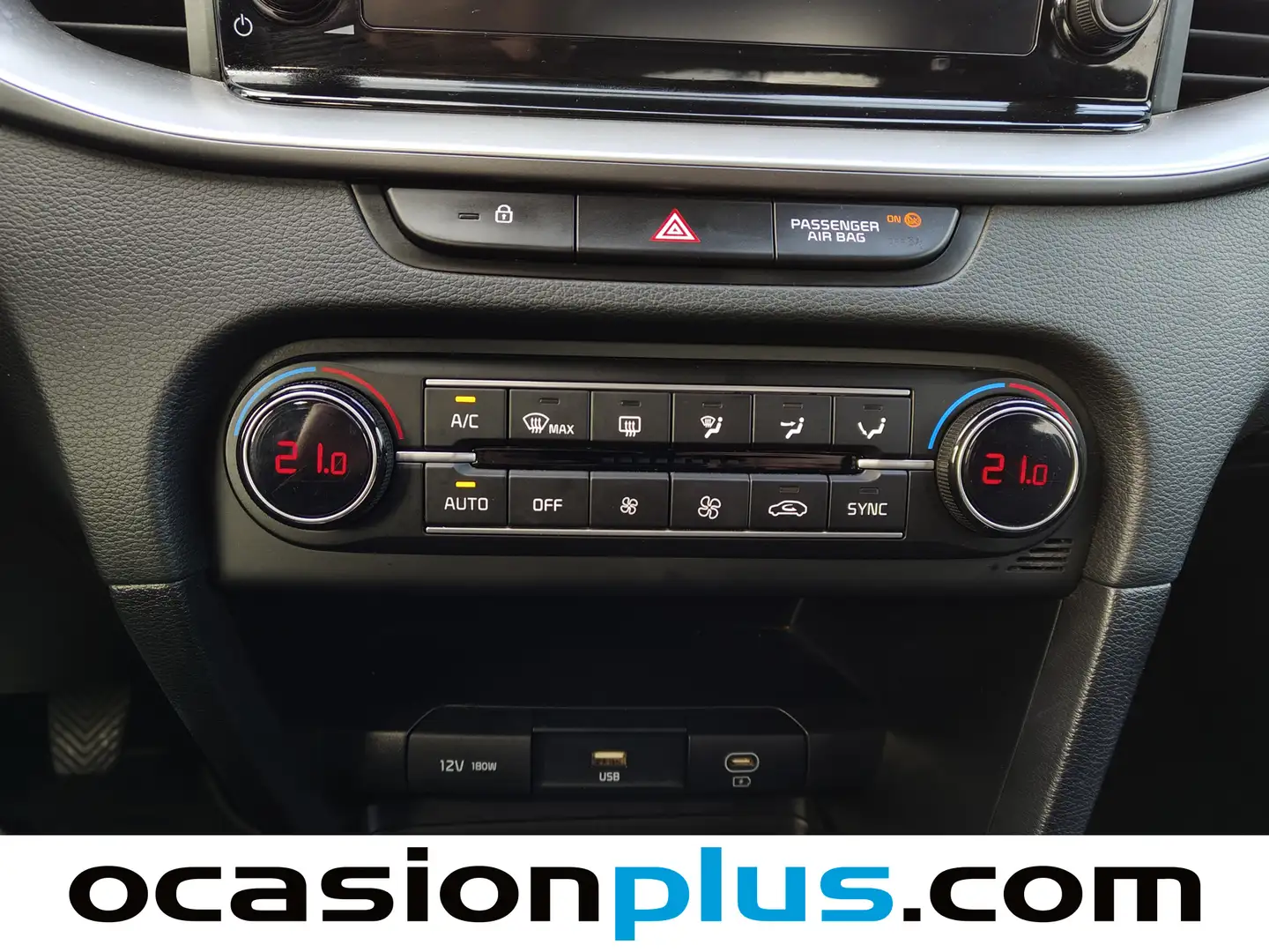 Foto KIA XCeed Kia XCeed 1.0 T-GDi Drive (120 CV)