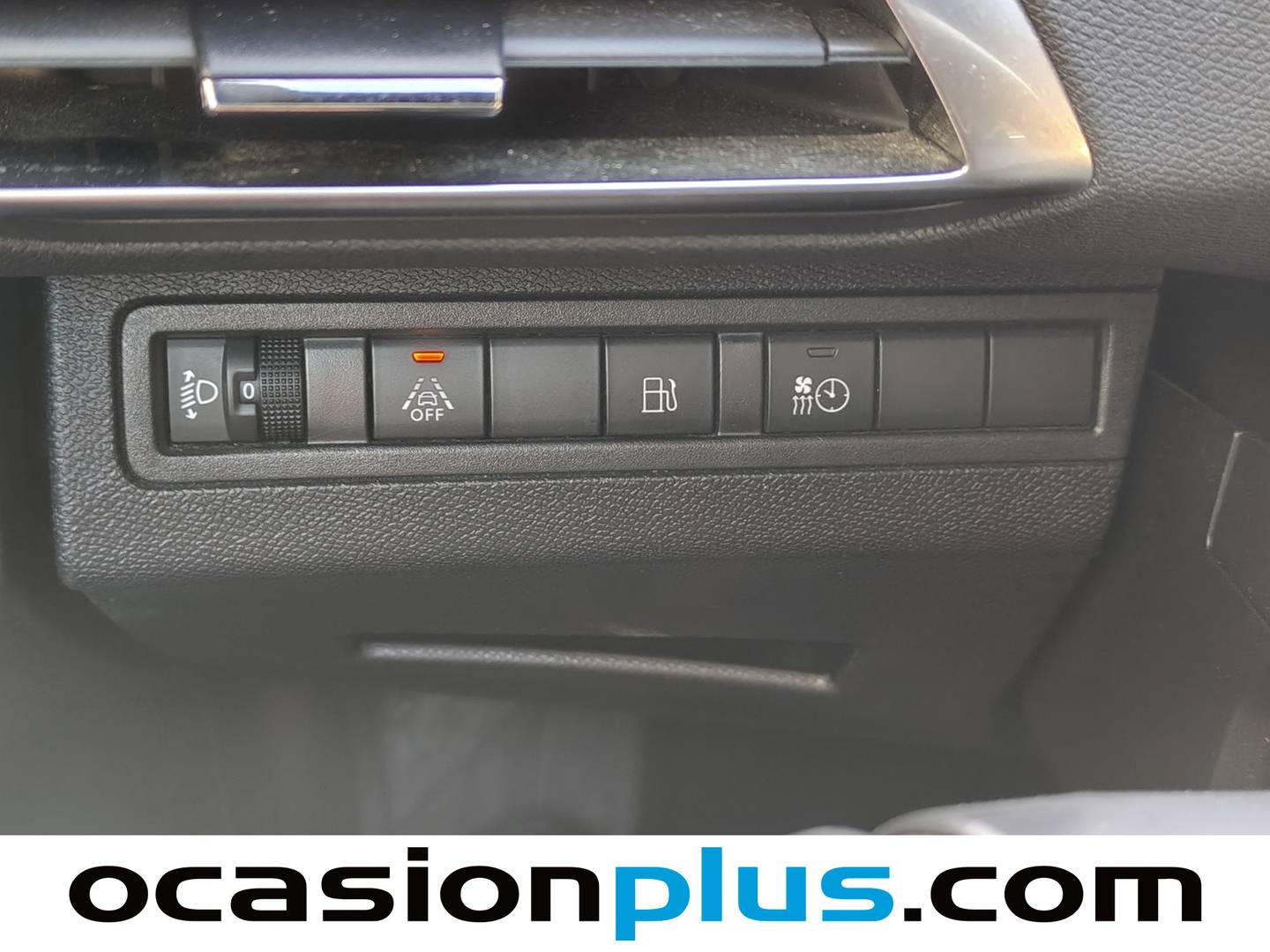 Foto Peugeot 3008 Hybrid Peugeot 3008 Hybrid 300 Allure Pack e-EAT8 (300 CV)