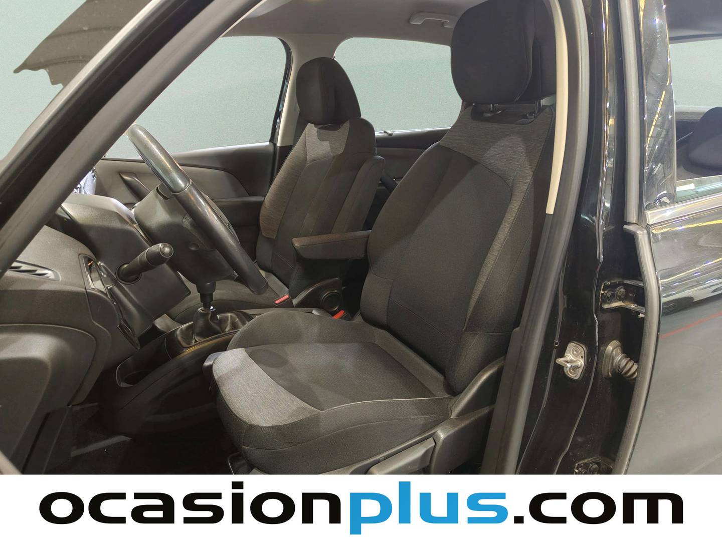 Foto asientos delanteros Citroën C4 Picasso Citroën C4 Picasso PureTech 130 S&S Live (130 CV)