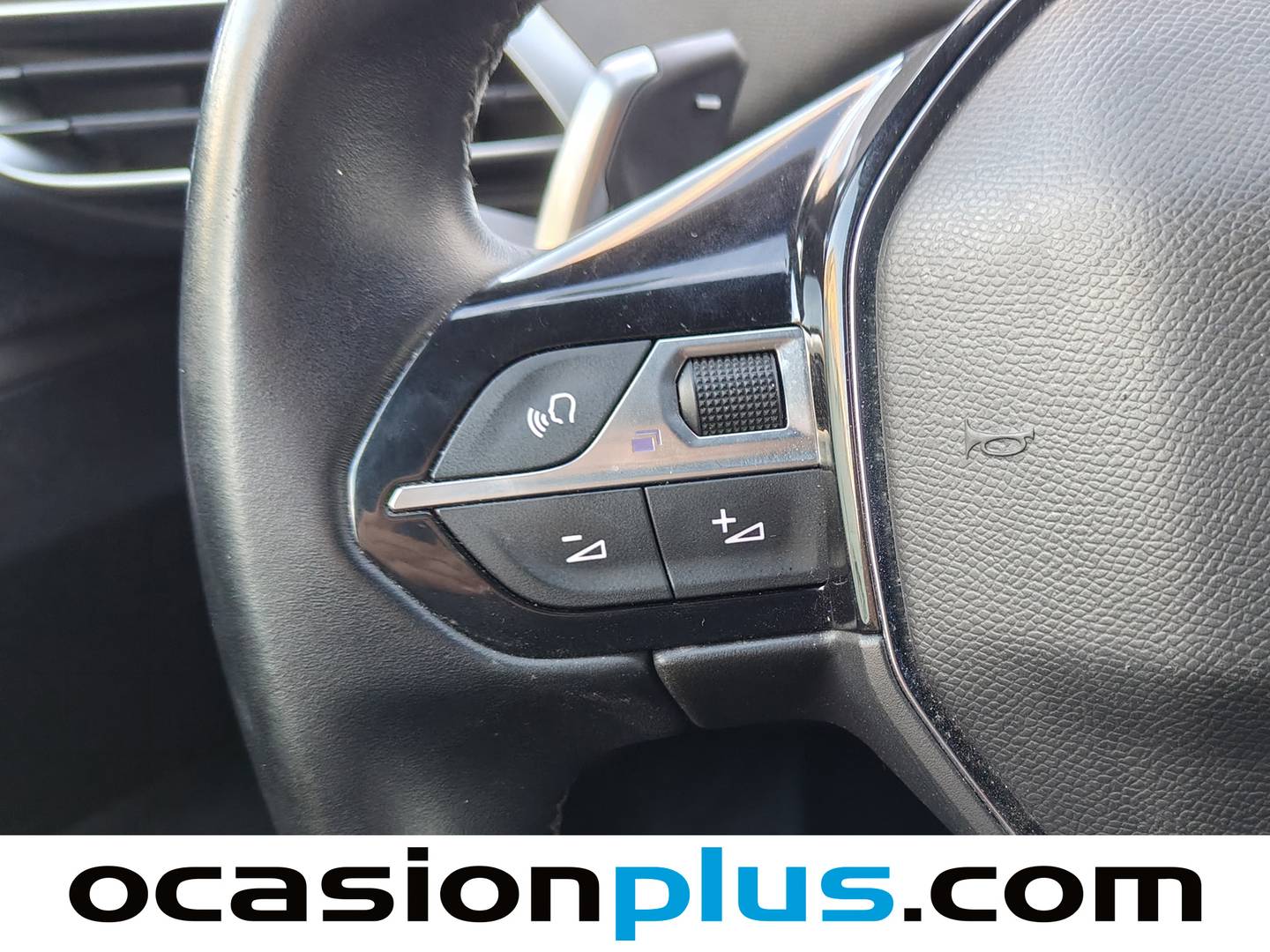 Foto Peugeot 3008 Hybrid Peugeot 3008 Hybrid 300 Allure Pack e-EAT8 (300 CV)