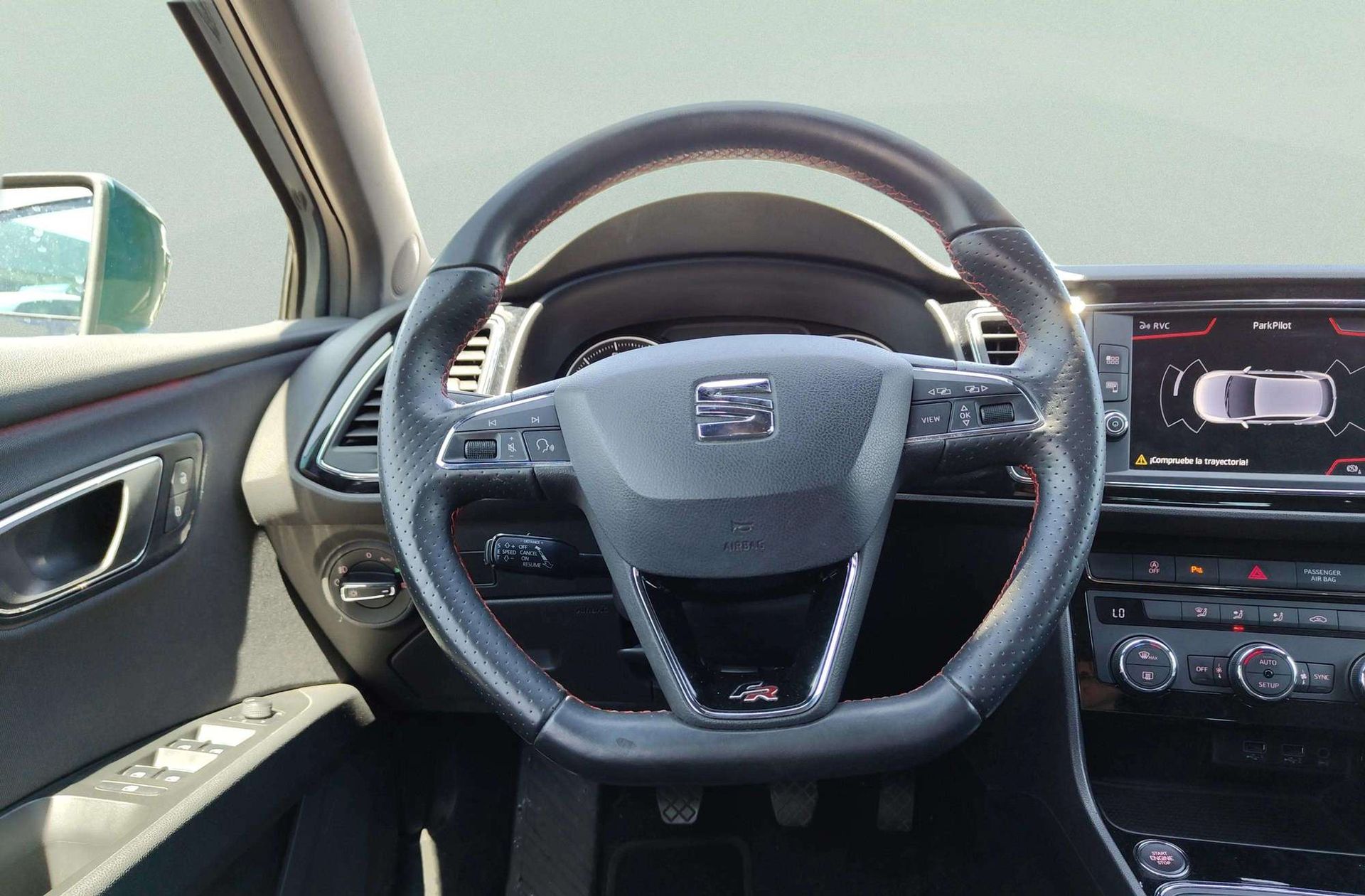 SEAT León 1.5 TGI GNC FR - foto 28