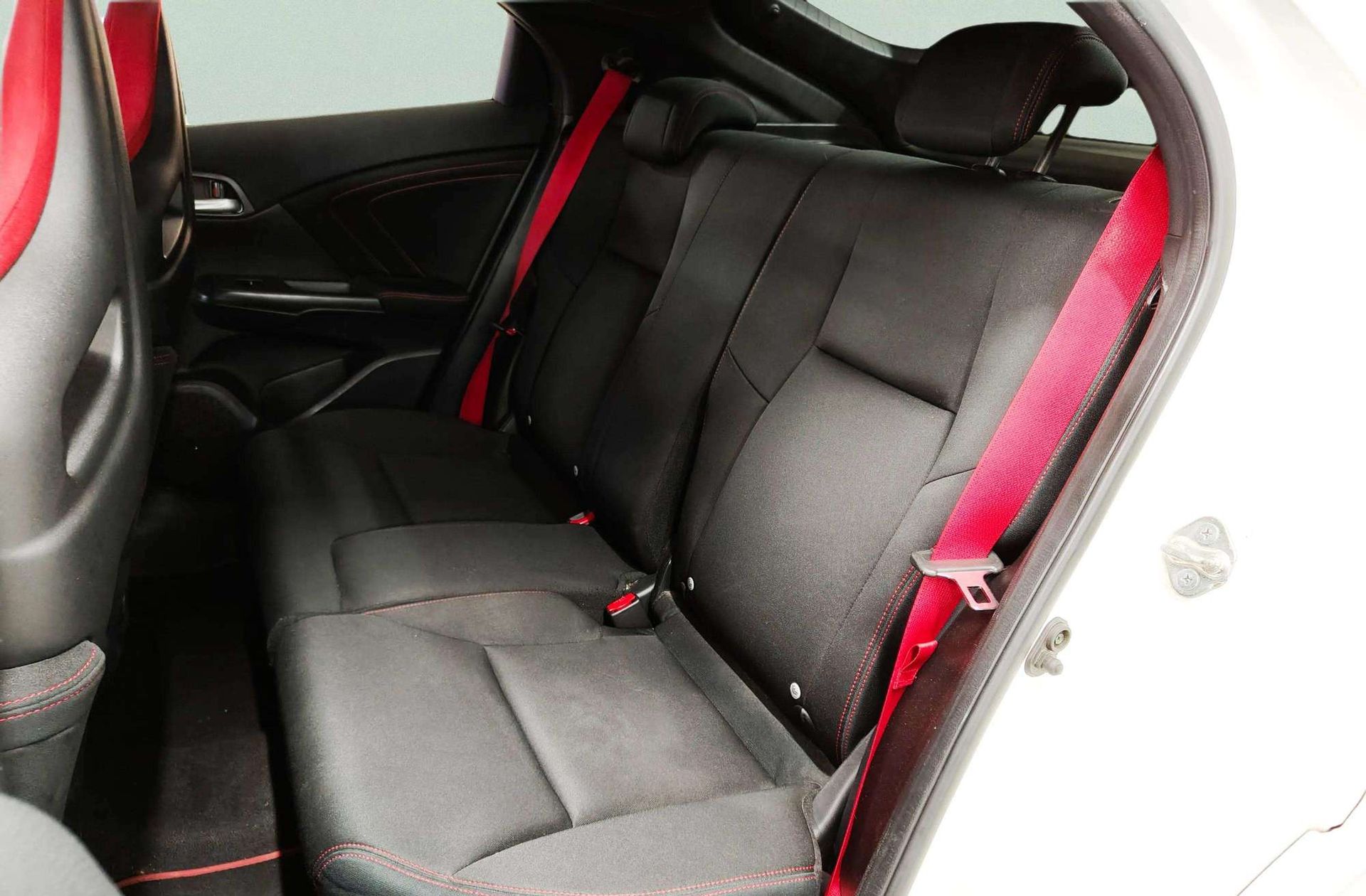Honda Civic 2.0 VTEC Turbo Type R - foto 14