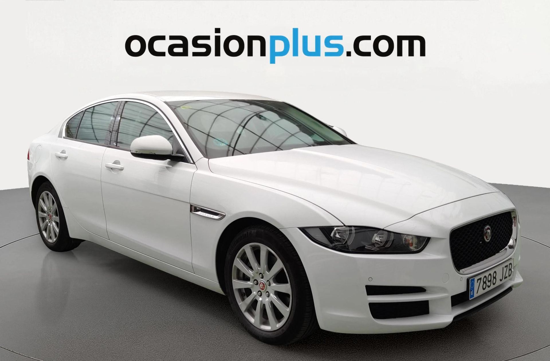 Jaguar XE 2.0 Diesel XE-Pure RWD - foto 2