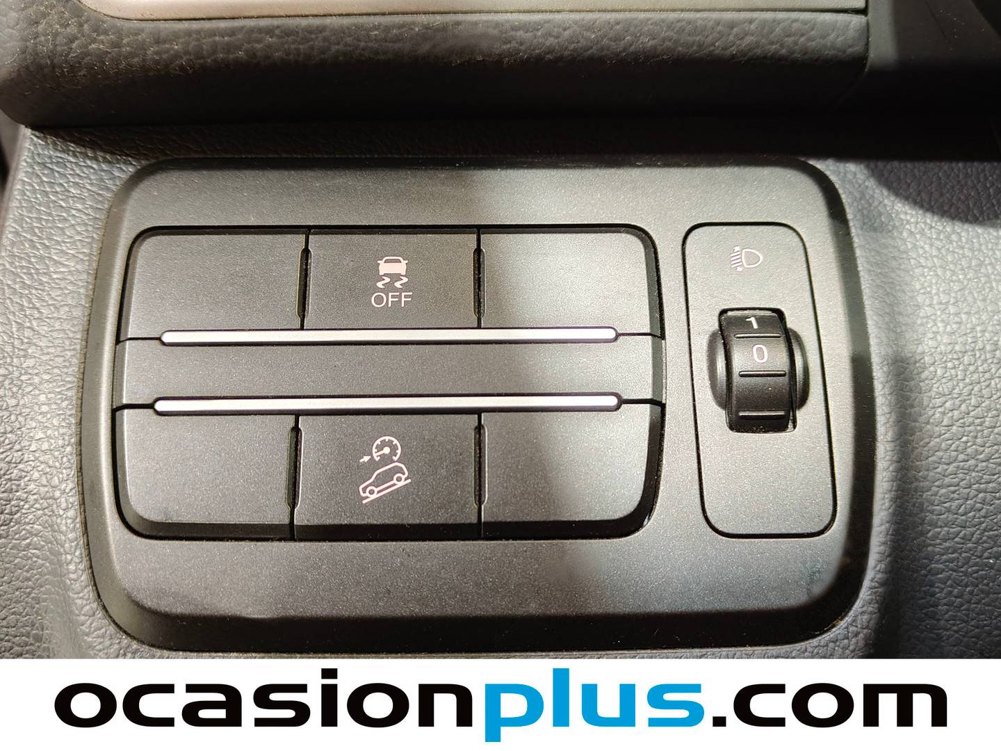 Foto SsangYong Tivoli Ssangyong Tivoli D16T Limited 4x2 (115 CV)