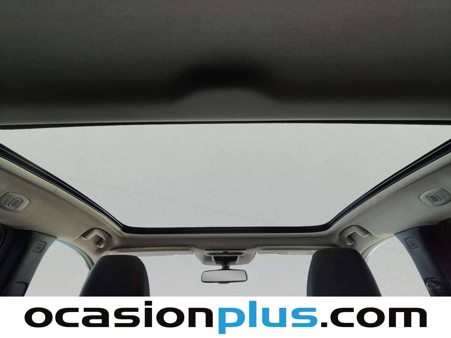 Extras y acabados del Nissan QASHQAI Nissan Qashqai DIG-T 140 mHEV N-Connecta 4x2 (140 CV)