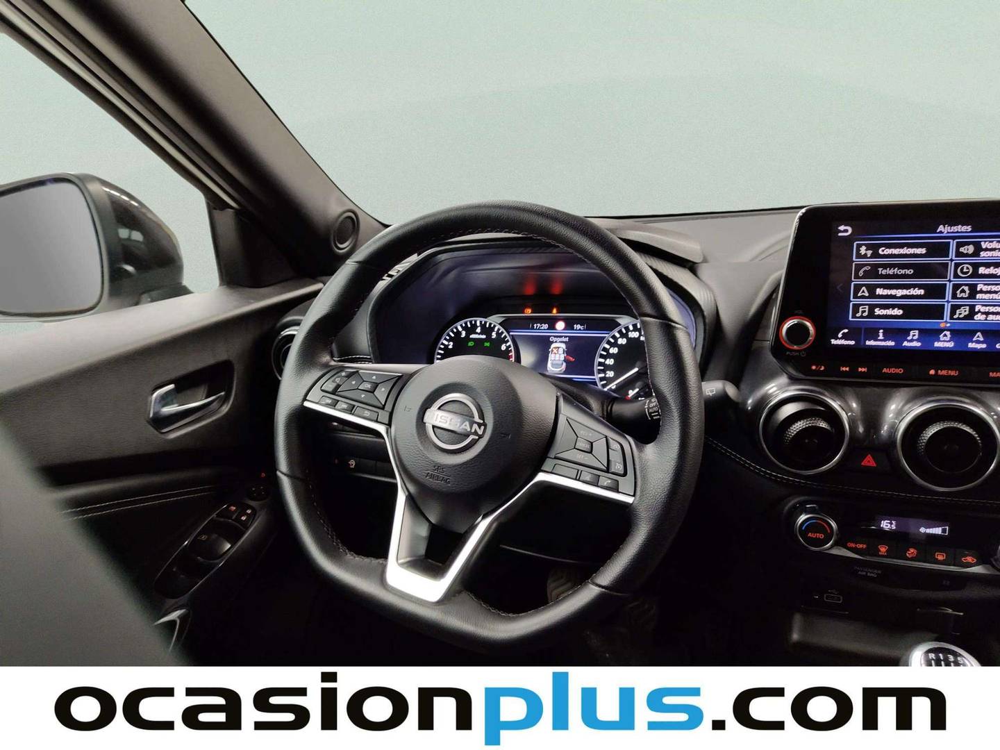 Foto Nissan JUKE Nissan Juke DIG-T 114 N-Design 4X2 (114 CV)